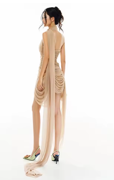back of gold ruffle dress.png