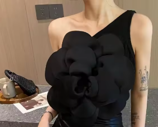 black rose.png