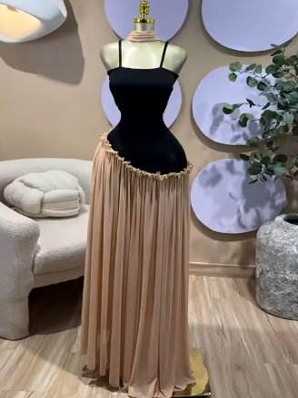 brown midi dress.png
