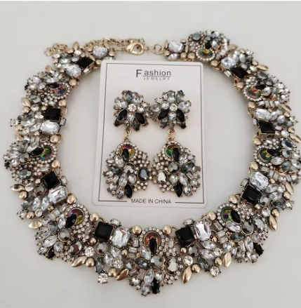 black rhinestone jewelry set.png