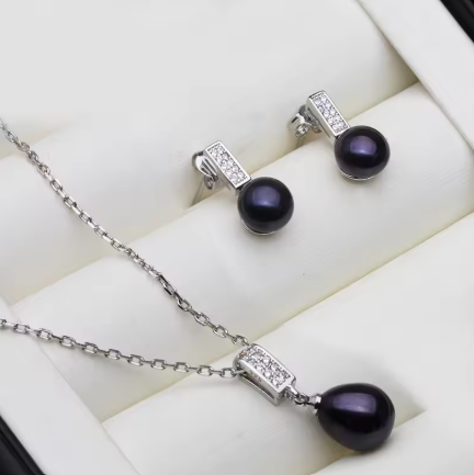 925 black pearl necklace and earring set.png