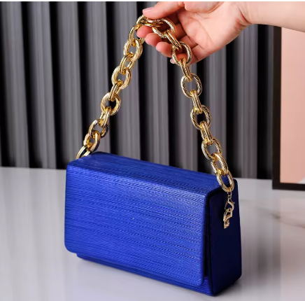 blue clutch bag.png