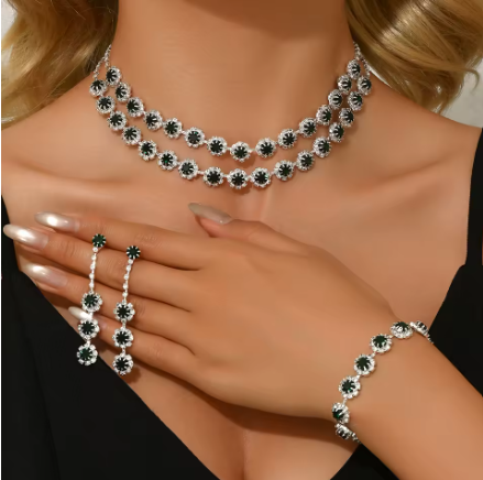 Green Crystal Jewelry Set.png