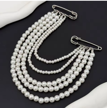 pearl safety pin modern accesory.png 2.png