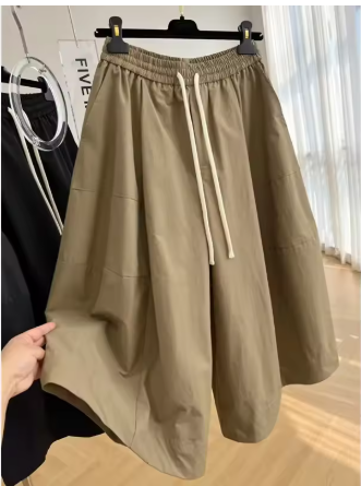 khaki long culotte shorts.png