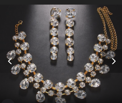 Gold Crystal Jewelry Set.png
