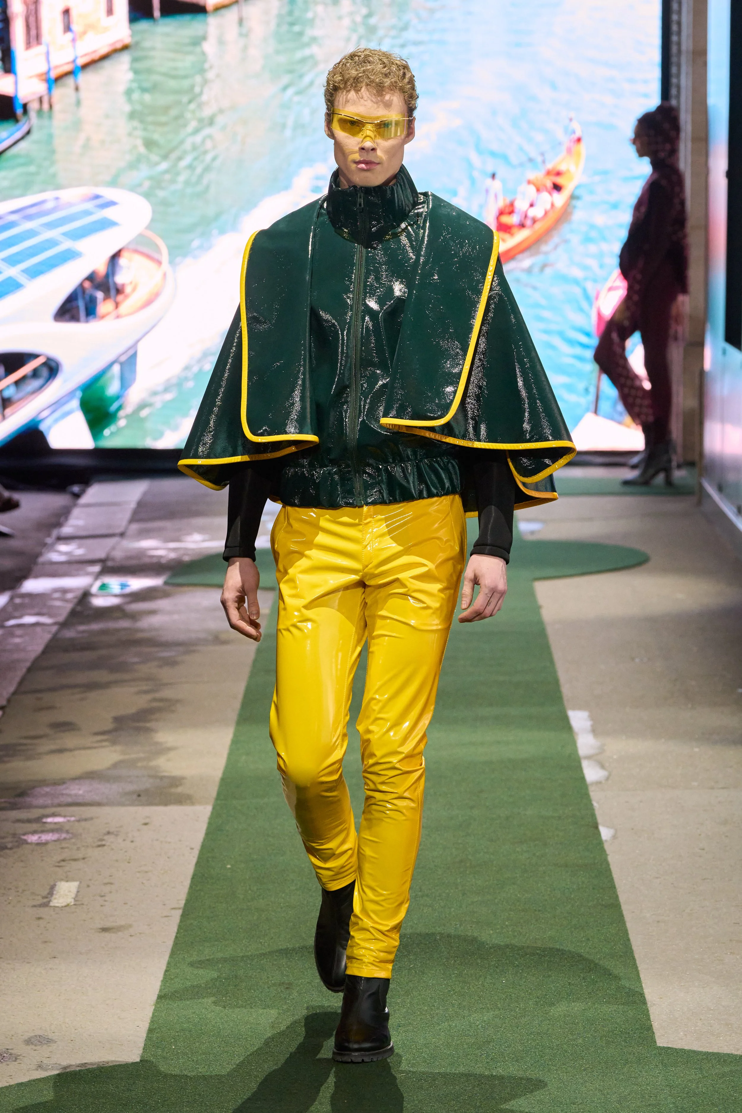 Pierre Cardin F26 055.jpg