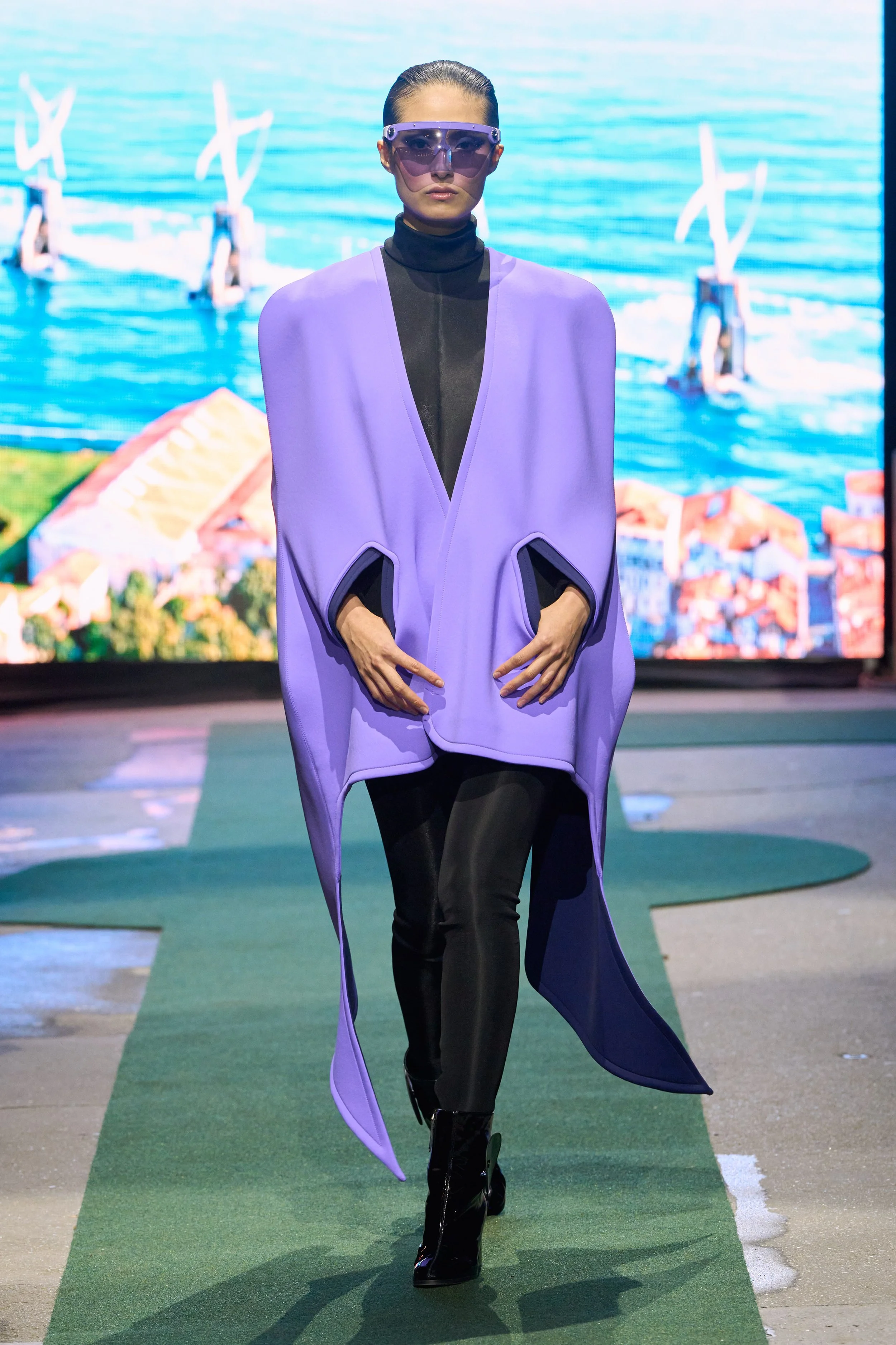 Pierre Cardin F26 050.jpg