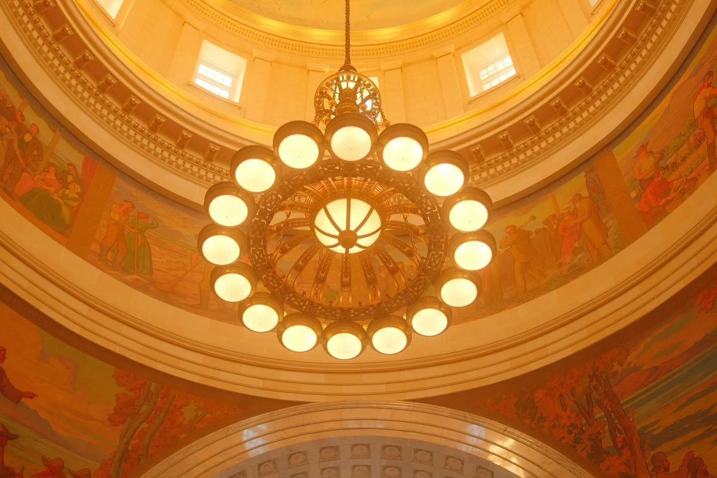 Simple, but powerful.

Wandering through marble halls, beautiful corridors, and past the bumbling hum of couples being photographed, weddings being filmed, and strangers strolling through the beautiful architecture, I focused on the small details. Th