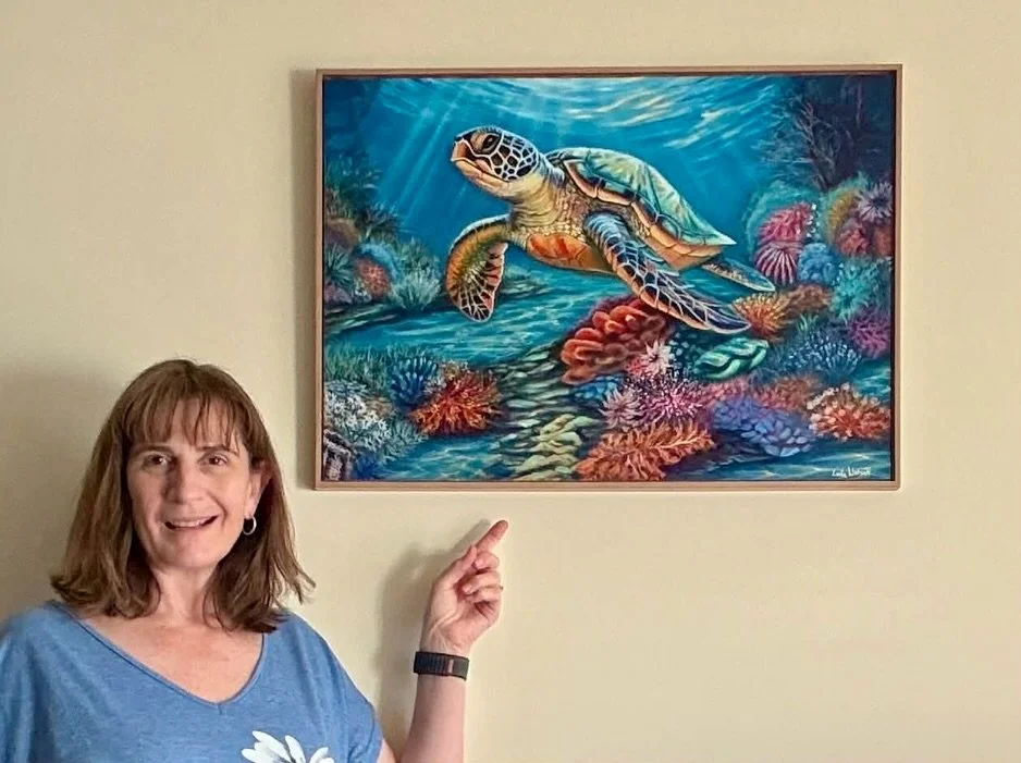 🐢✨ A very happy new turtle painting collector!
Congratulations to Julie, the proud owner of &ldquo;Just Cruzin&rdquo;. May it bring you endless turtling joy 🤩 #TurtleArt #OceanInspired #ArtCollector #artsold