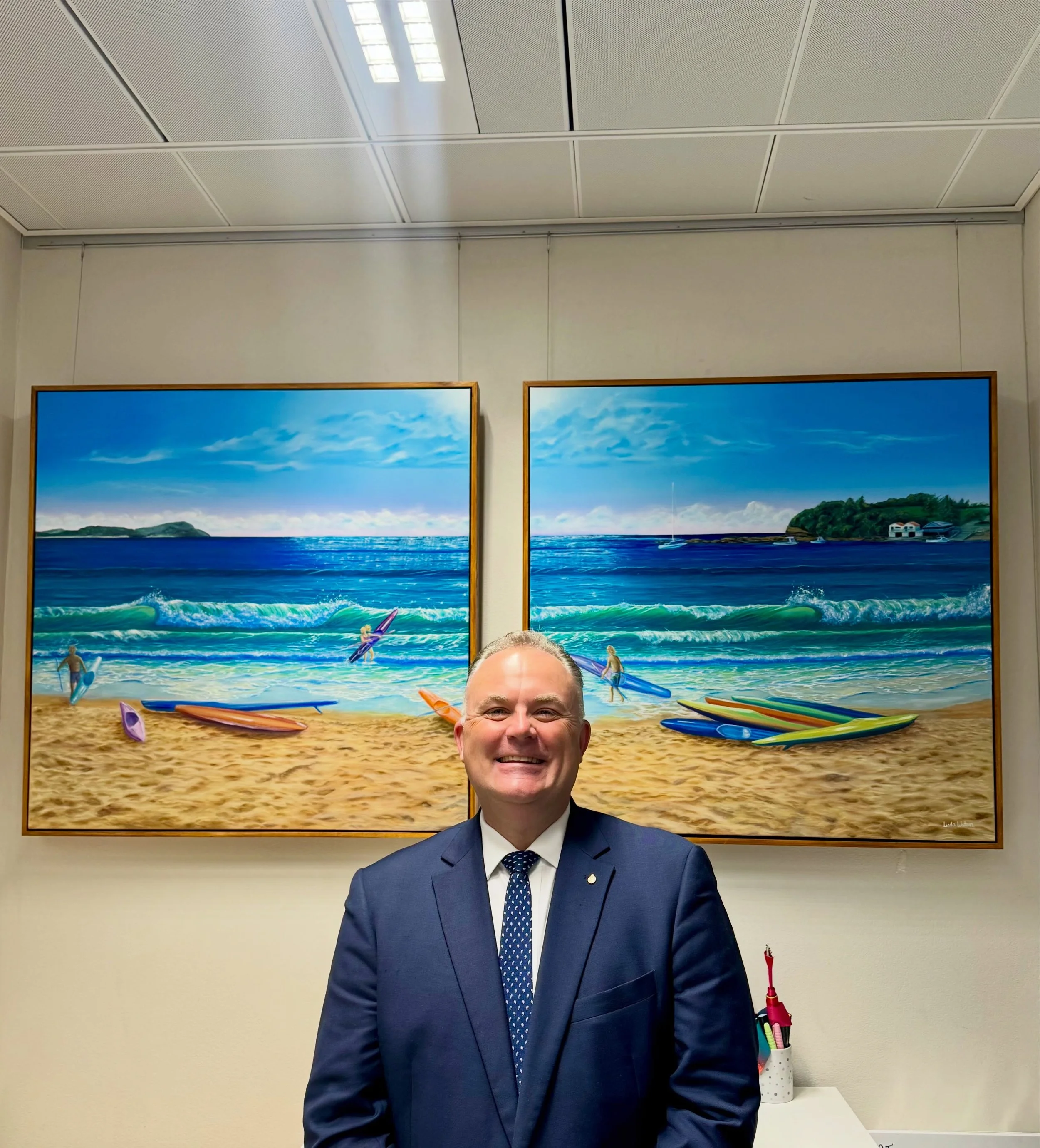 ☀️🌊 A little Central Coast sunshine has found its way into NSW Parliament House!

You never quite know where your art will end up when it leaves the studio&hellip; and sometimes it finds its way somewhere rather extraordinary! ✨

I&rsquo;m absolutel