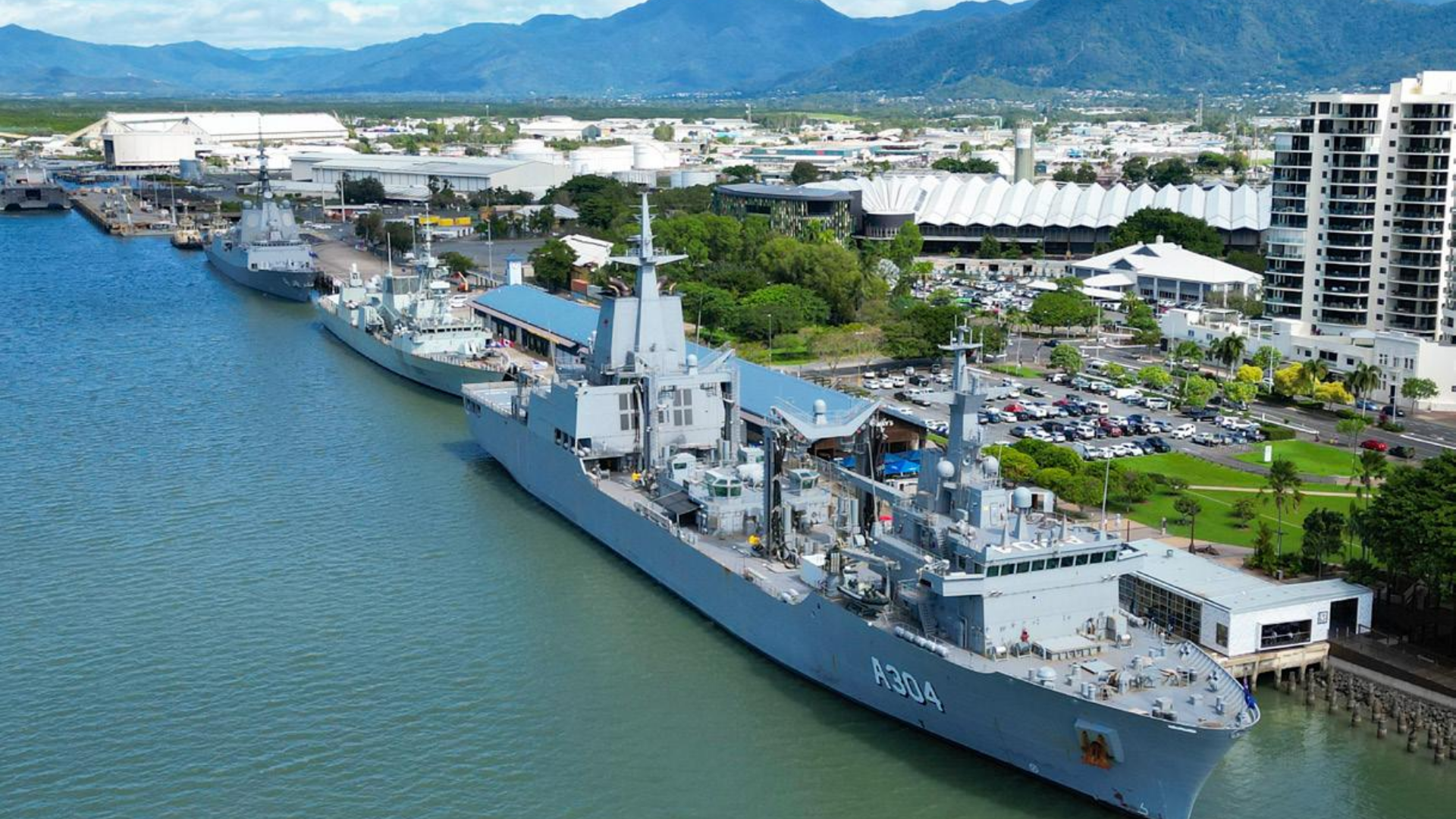 Cairns waterfront.png