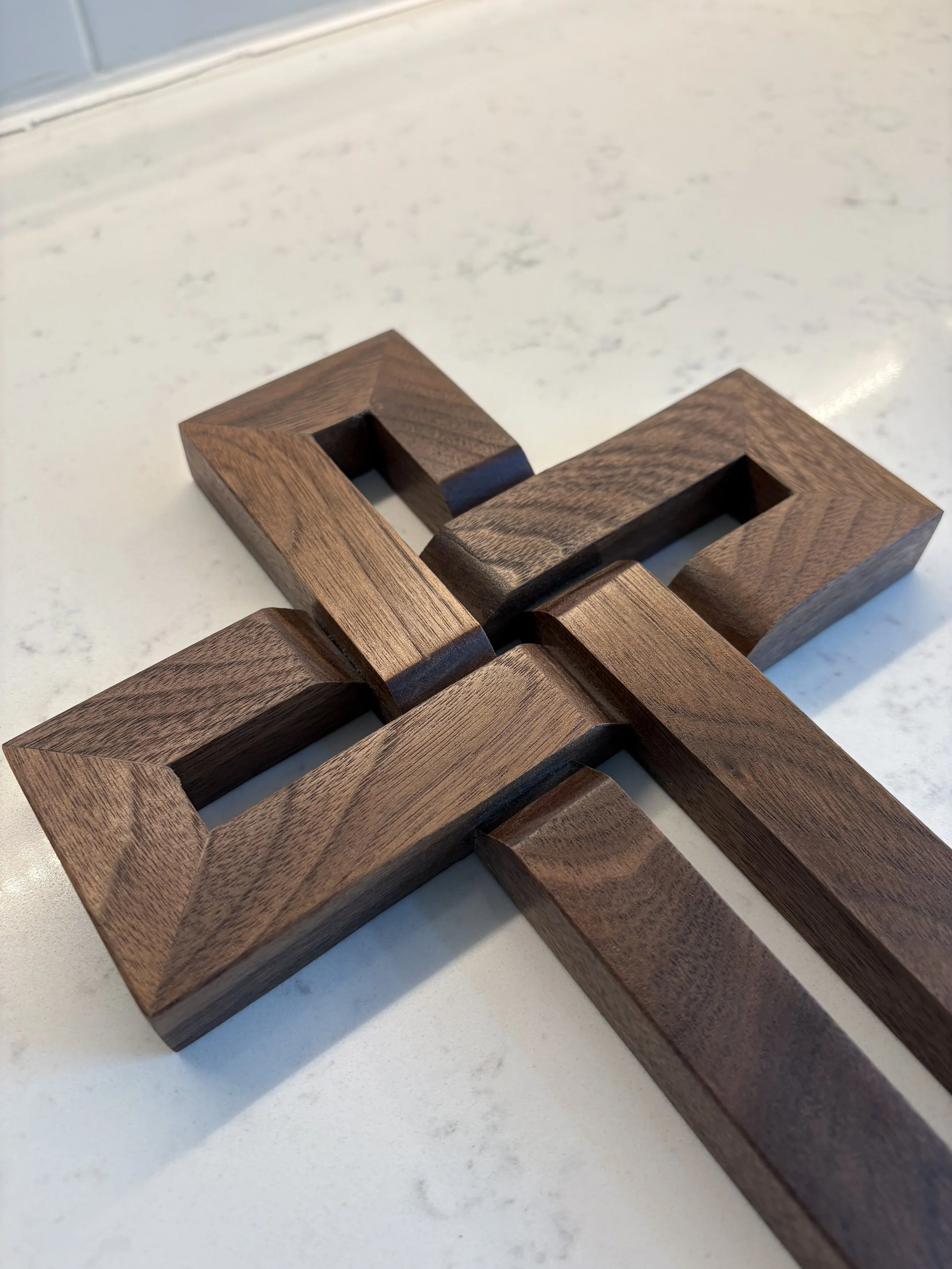 Walnut Cross 3.jpeg