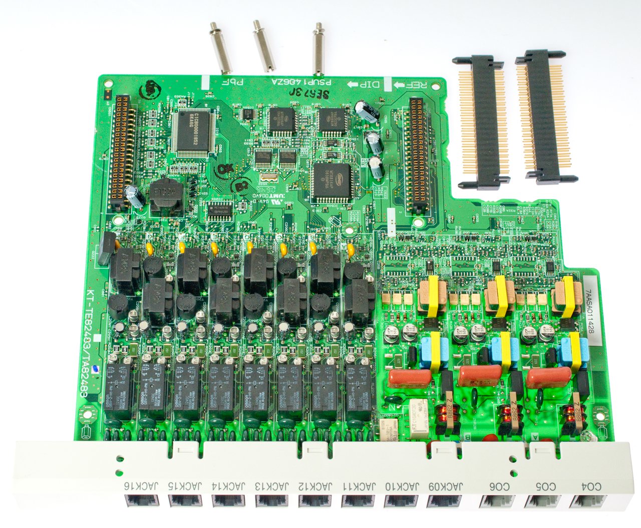 TA82483R.jpg