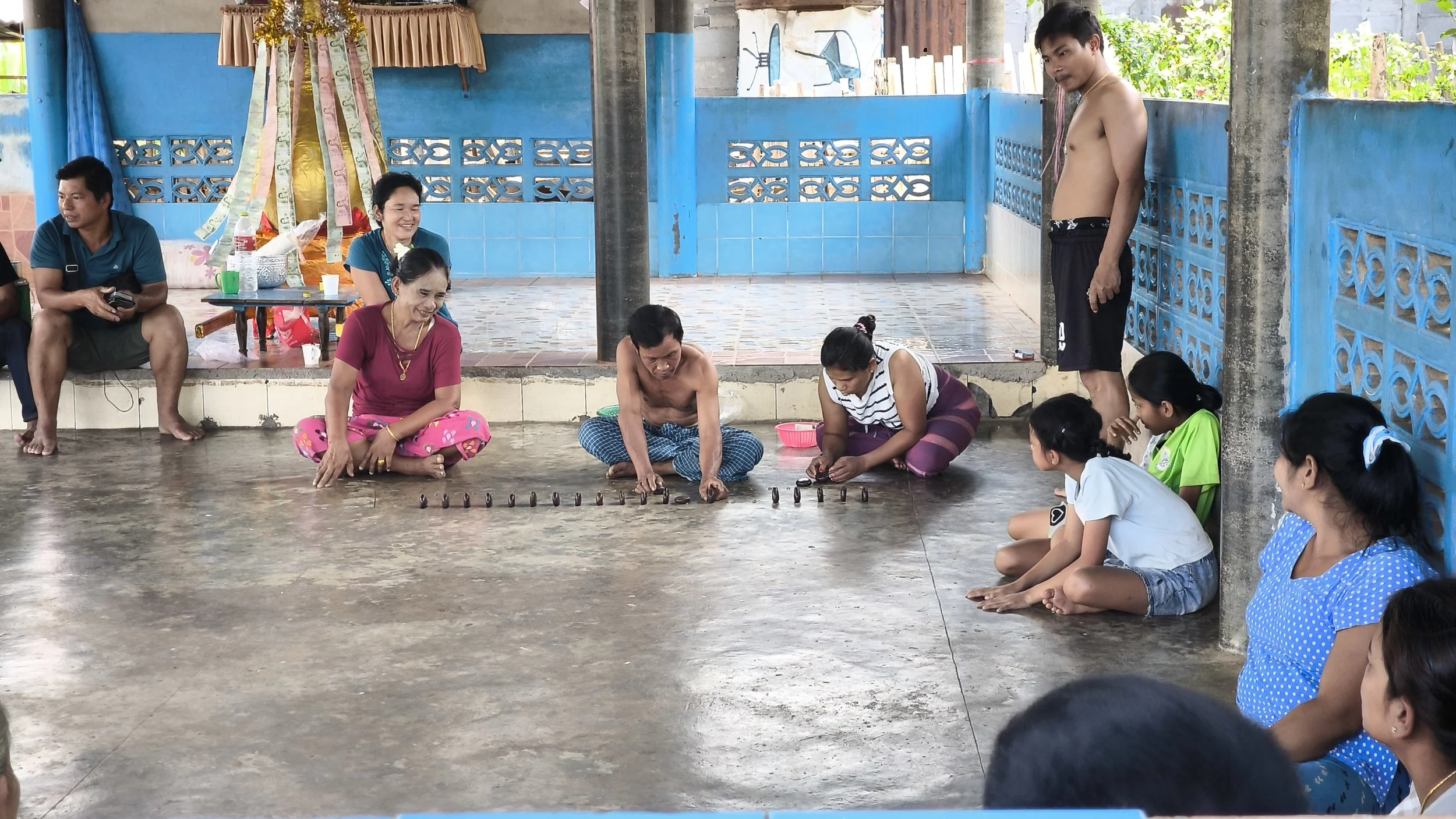 mon-village-life-sangkhlaburi-culture.jpg.jpg