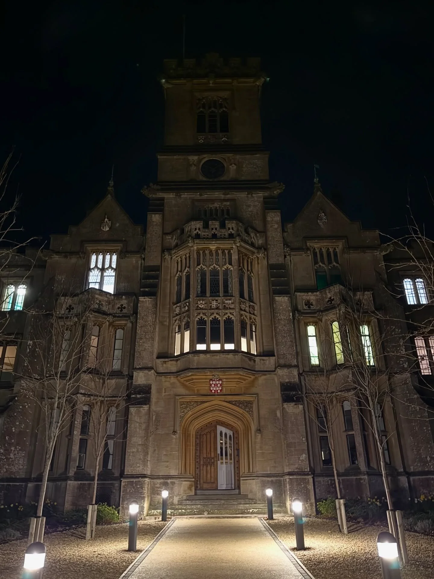 This evening Sunday and I had the pleasure of speaking to the History and Politics Society @kingswoodschool 

We shared a selection of original documents from the Caribbean archive that sits behind the TREE Foundation and talked through how records s