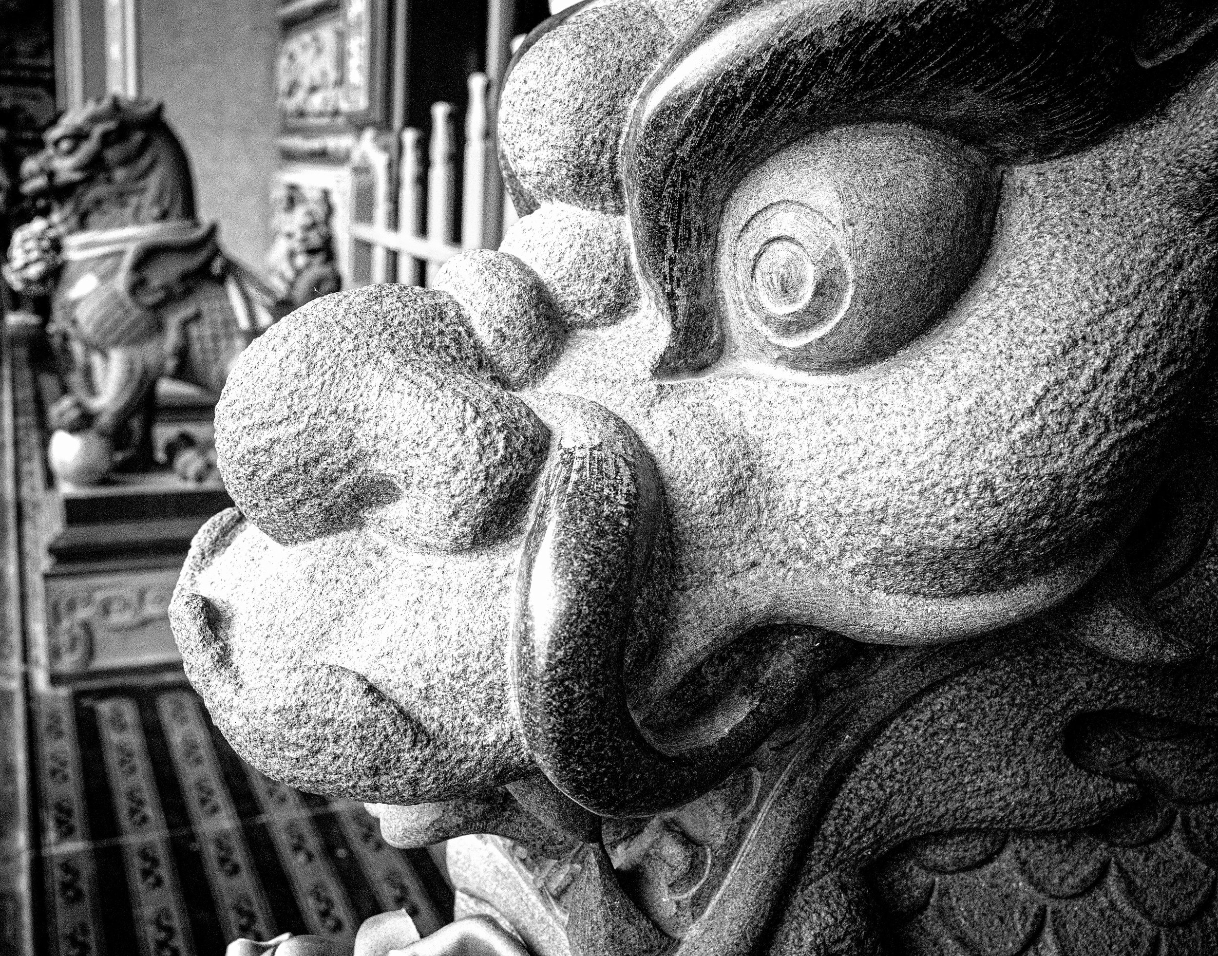 15 Minutes at Tiangong Temple – Capturing Taiwanese Traditions with My f8 & Be There Preset