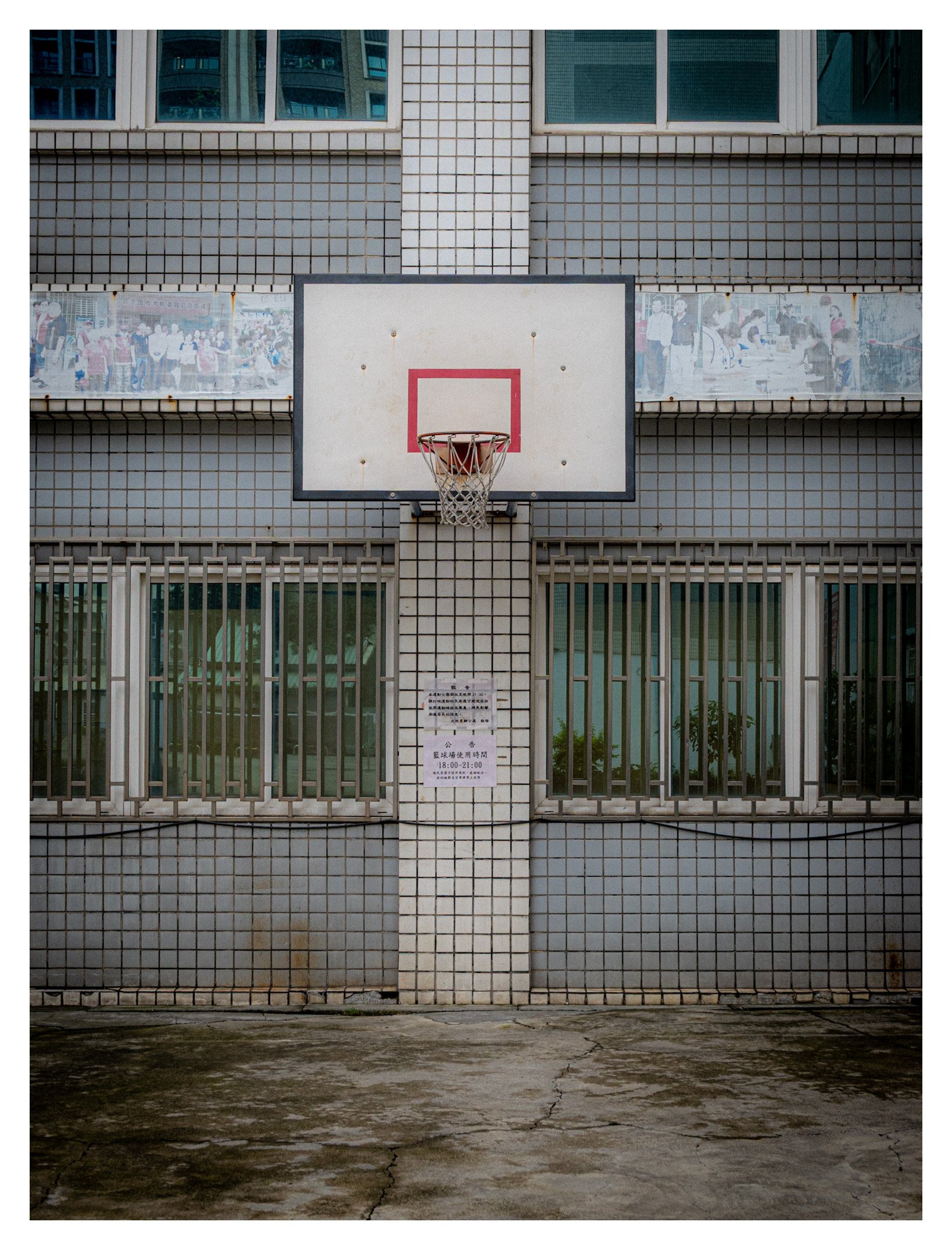 Day 249/365 Geometry of Stillness: Finding Order in the Urban Grid