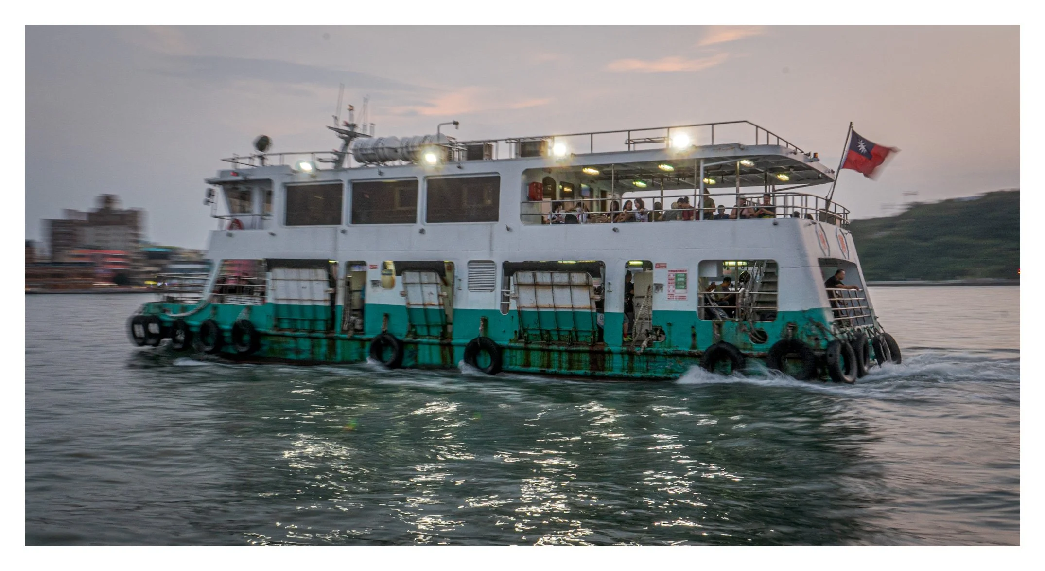 Day 360/365 A Sharp Boat in a Moving World: Panning the Qijin Ferry
