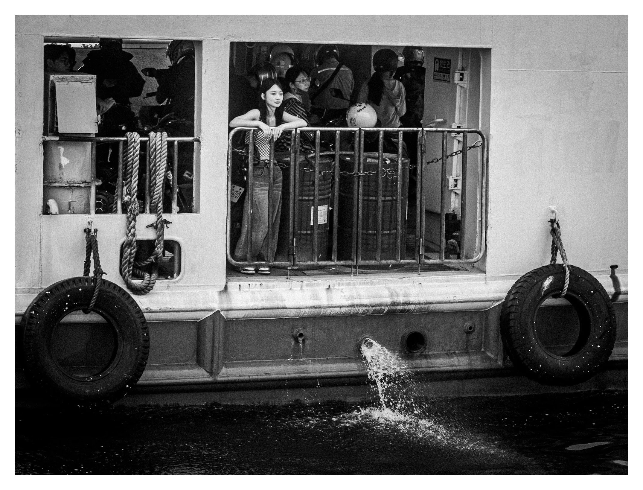 Day 251/365 Framing Transience: A Critical Breakdown at Qijin Ferry