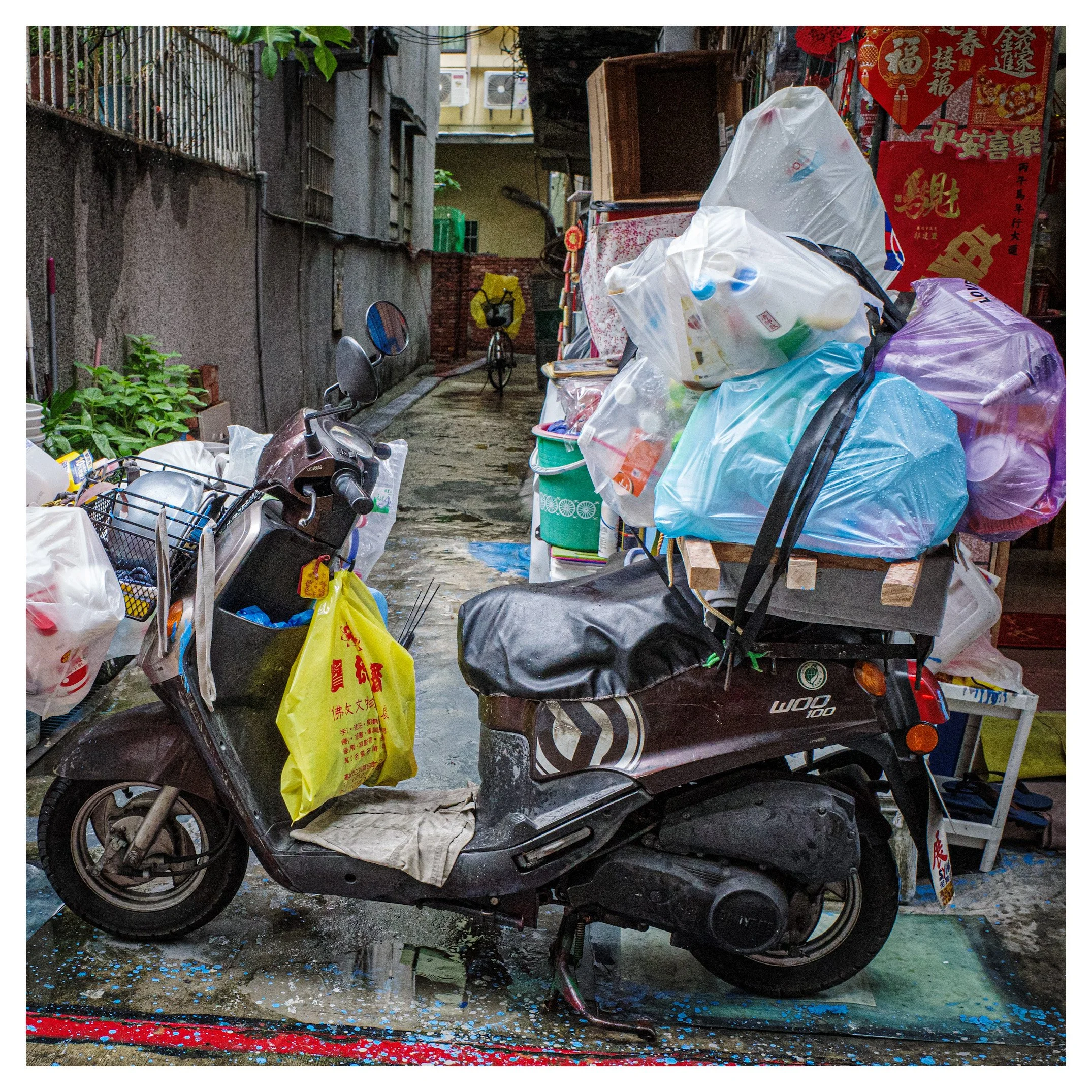 Day 272/365 The Loaded Scooter: A Portrait of Vernacular Kaohsiung
