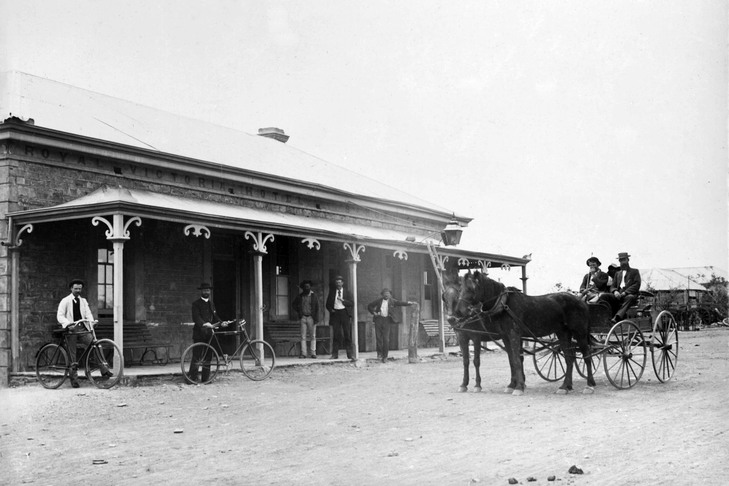 Historical photo of Royal Victoria Hotel
