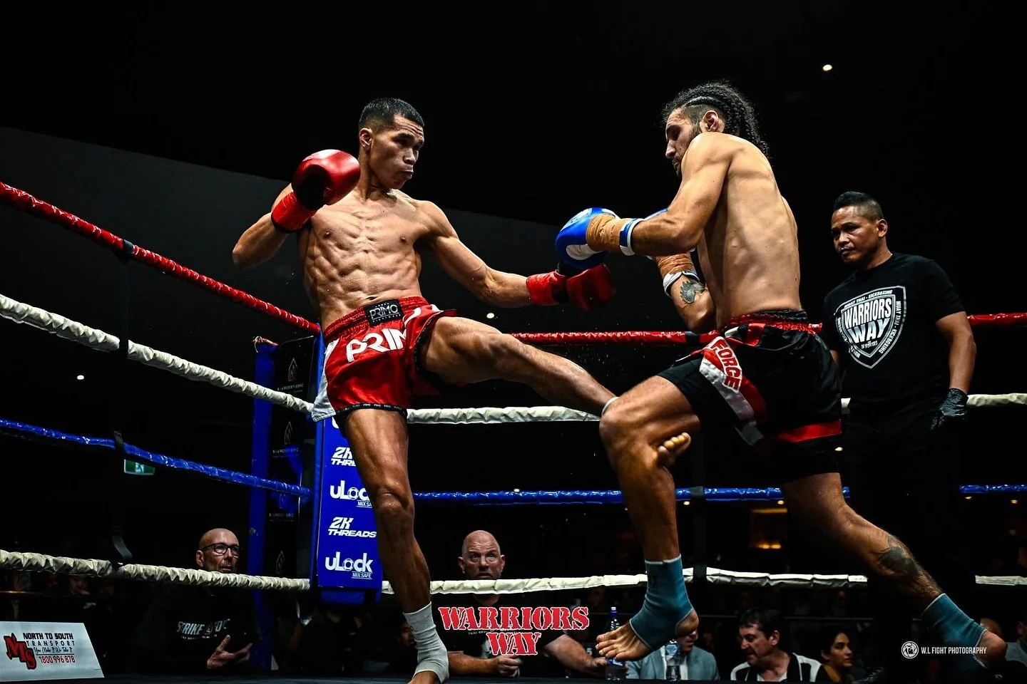 The master at work 🧠 Who wants to see 1 more fight from Taksinlek before 2025 ends?
📸 @wlfightphotography @warriorswayevents
#168Muaythai #Muaythai #Taksinlek