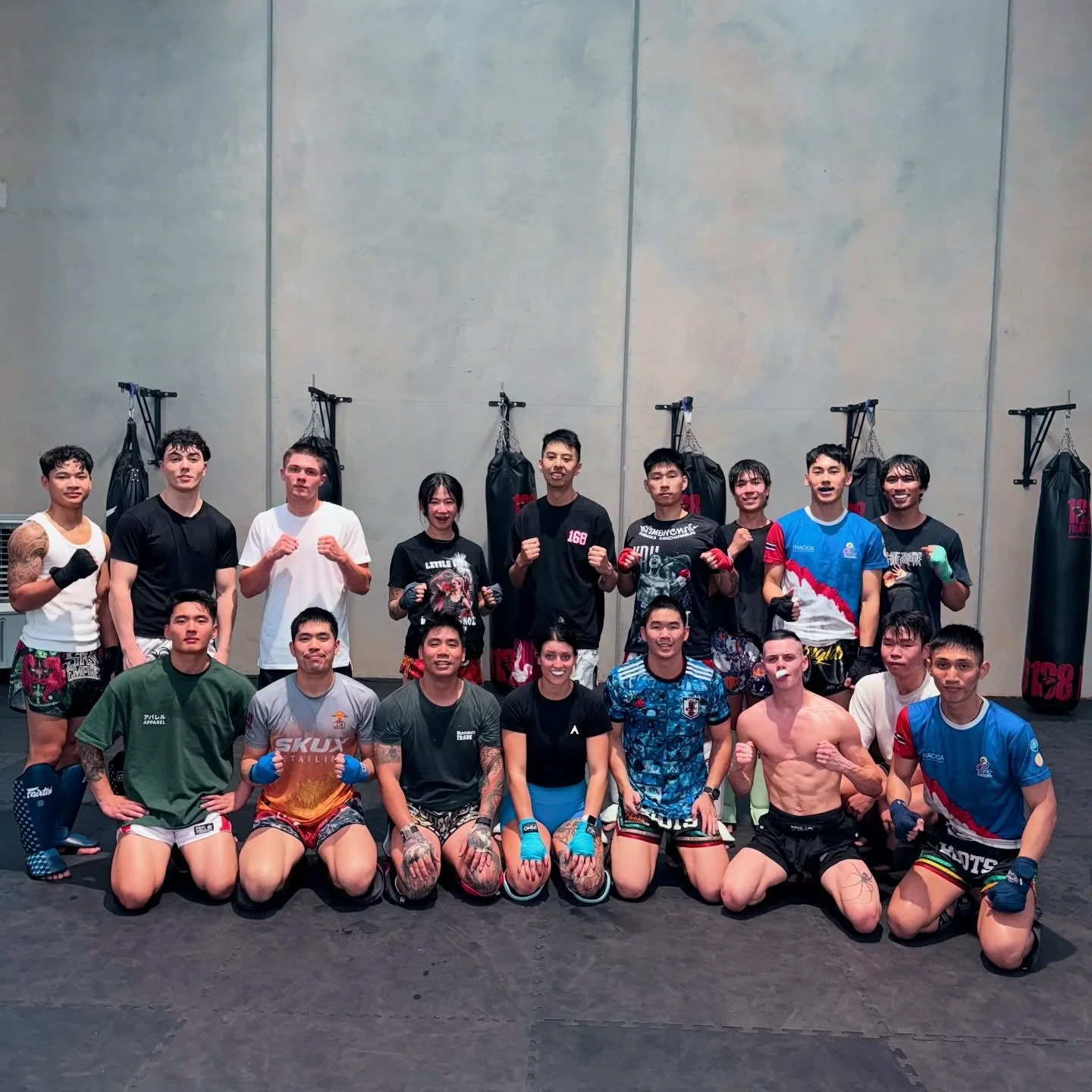 Advanced Muay Thai class tonight with Coach @willyskeez with a mix of coaches, professional fighters, amateur fighters training alongside our advanced members as part of our 2026 vision. Level up with the team next year and take your next step in you