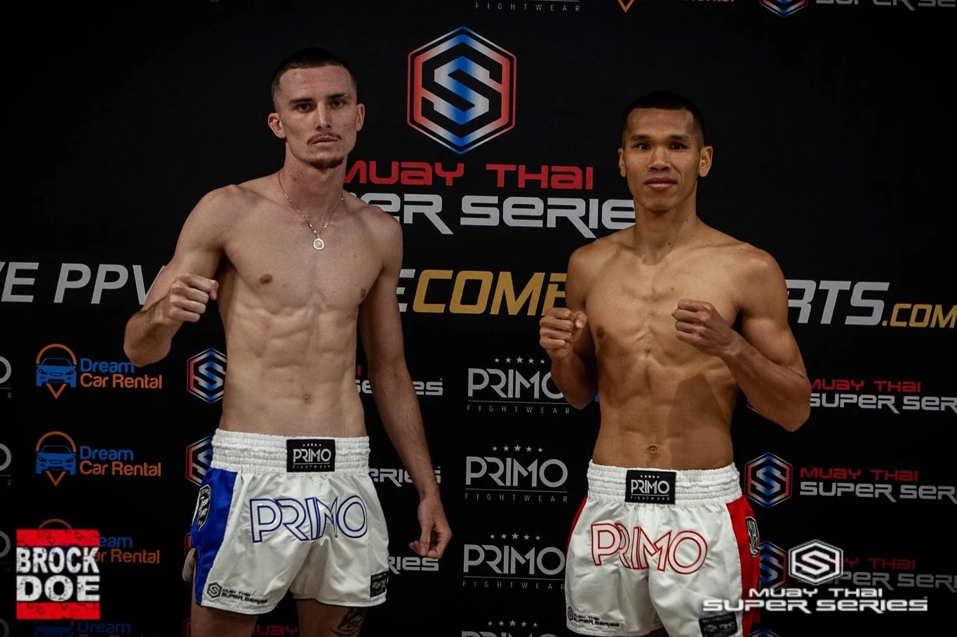 Weight made and it&rsquo;s time to step into the ring tomorrow @muaythaisuperseries_australia 👊🏽 Thank you @fullergavin and team for your warm welcome and looking after us. 

Let&rsquo;s bring it home Coach @taksinlek_tlek 💥 Thank you to his spons