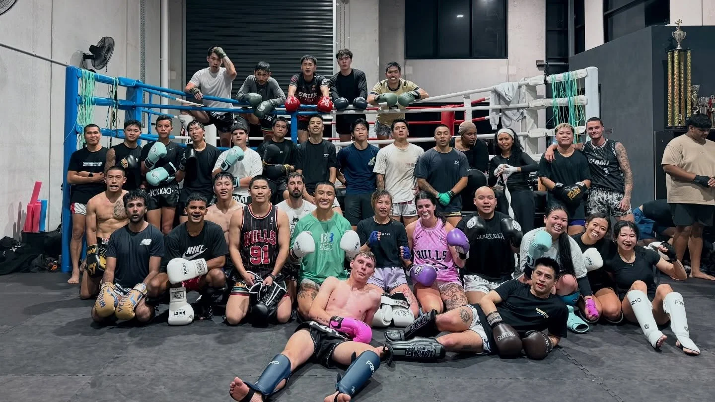 ADVANCED class turning it up every Tuesday - the only class of the week where our advanced members train alongside our professional fighters, amateur fighters and coaches, bringing the heat 🔥 

What a turnout tonight! Who would like to see more of t