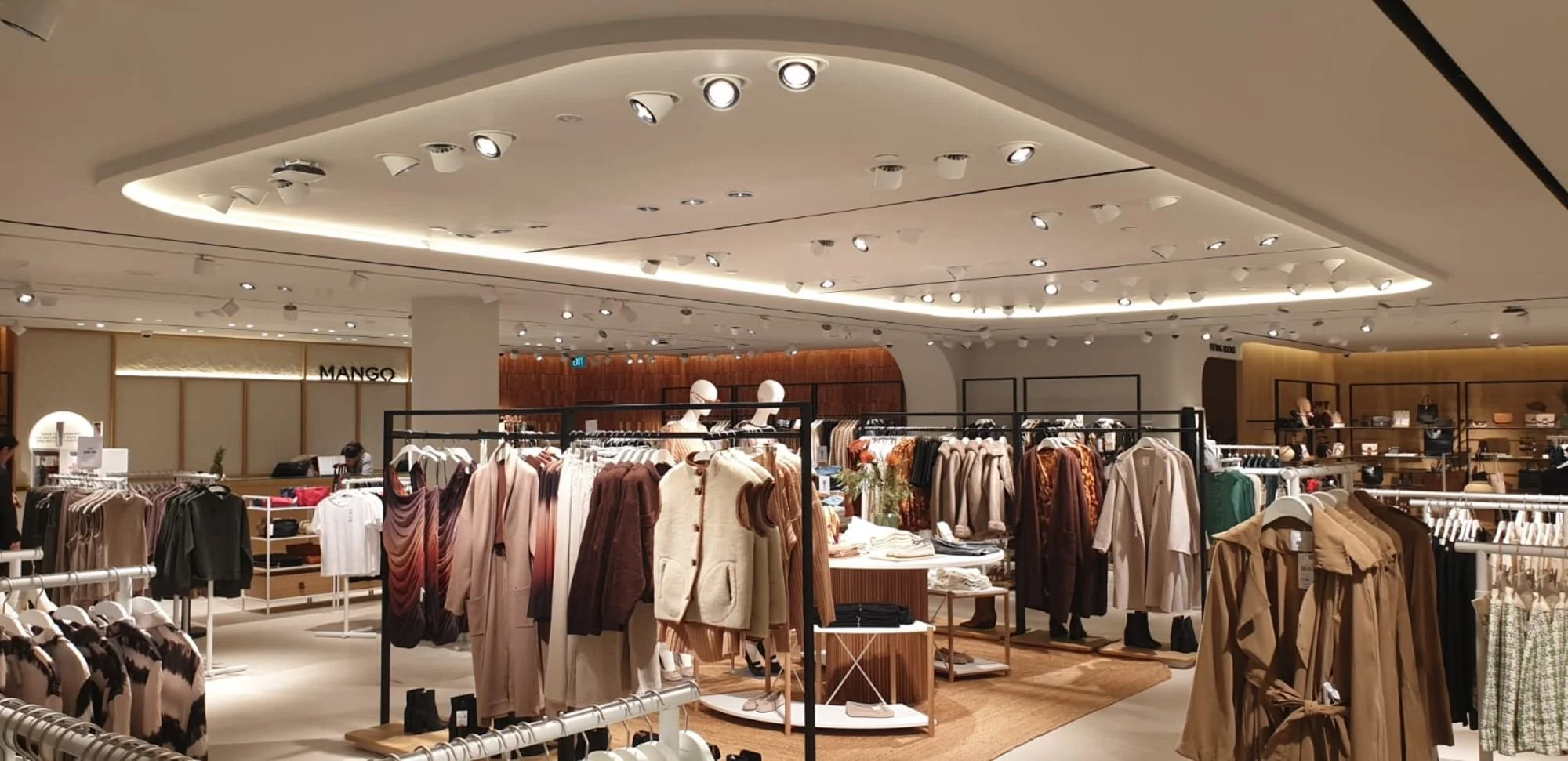 SJH-Commercial-Renovation-SG-Retail-Mango-Ion-10.jpeg