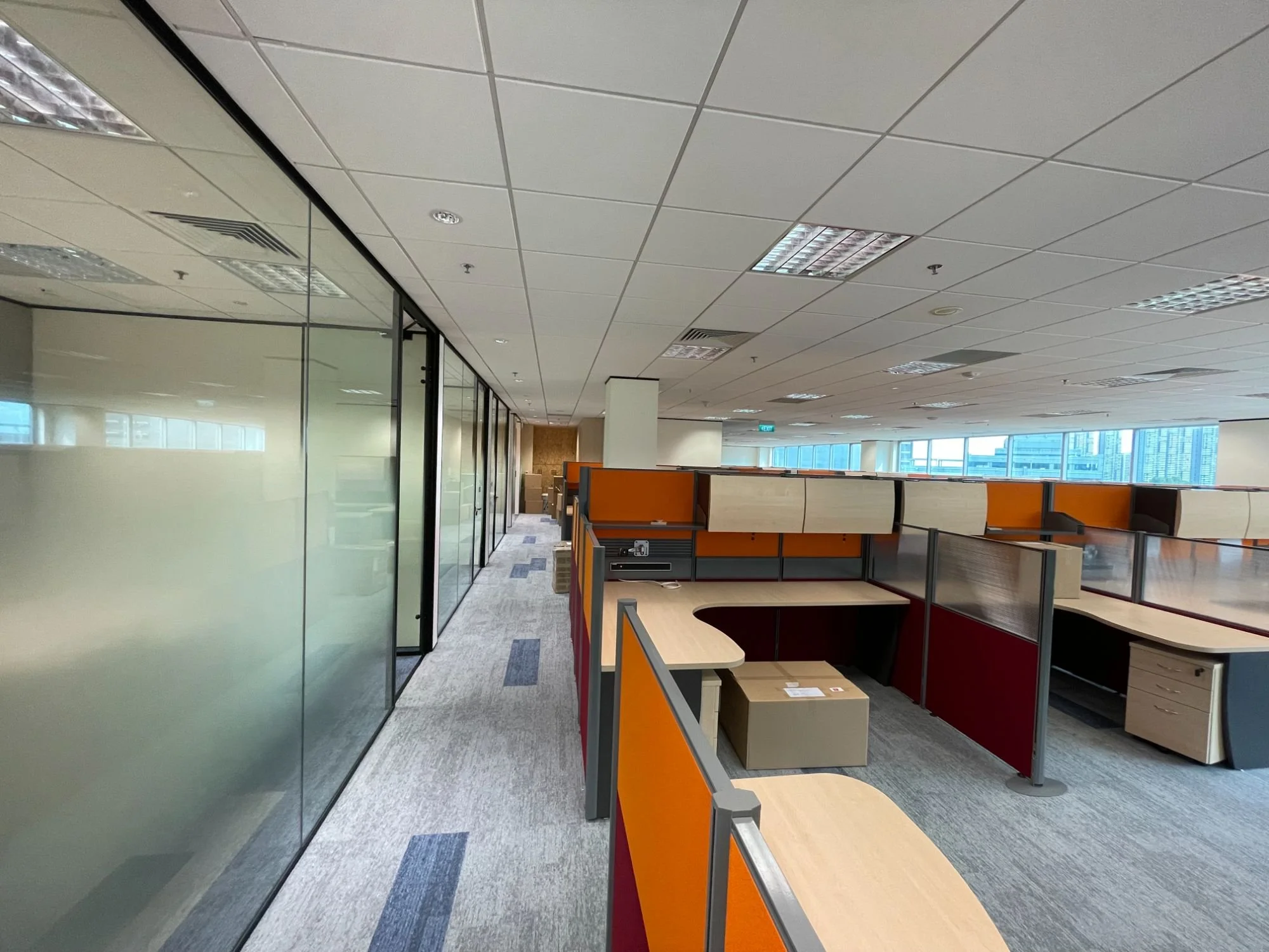 SJH-Commercial-Renovation-SG-Offices-Synergix-at-The-Strategy-12.jpeg