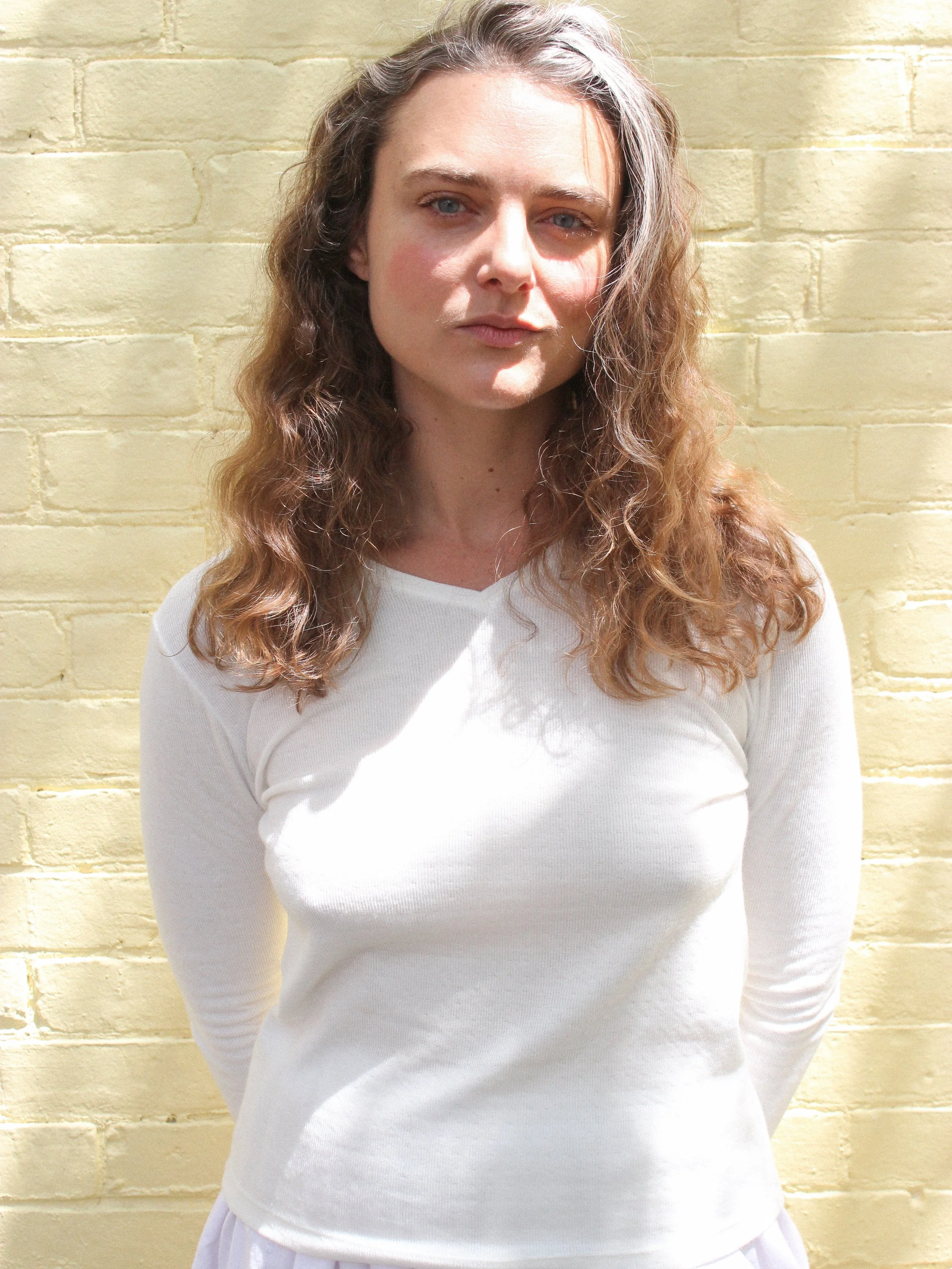 Hiro V-Neck Tee in White Pointelle