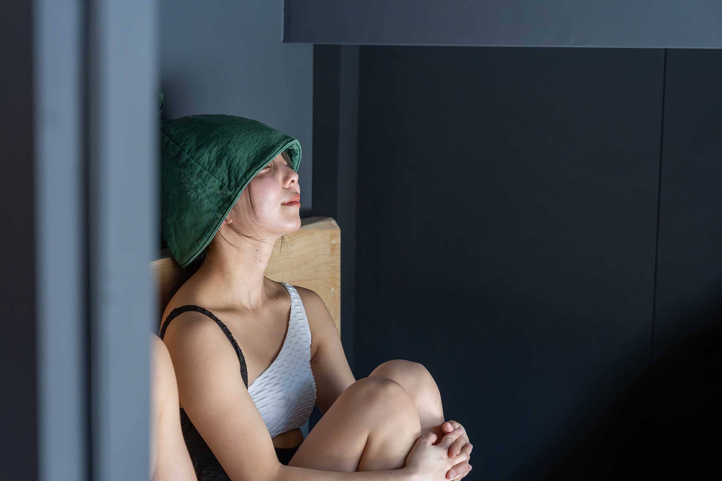 禅サウナ──炎と向き合い、雑念を焼く