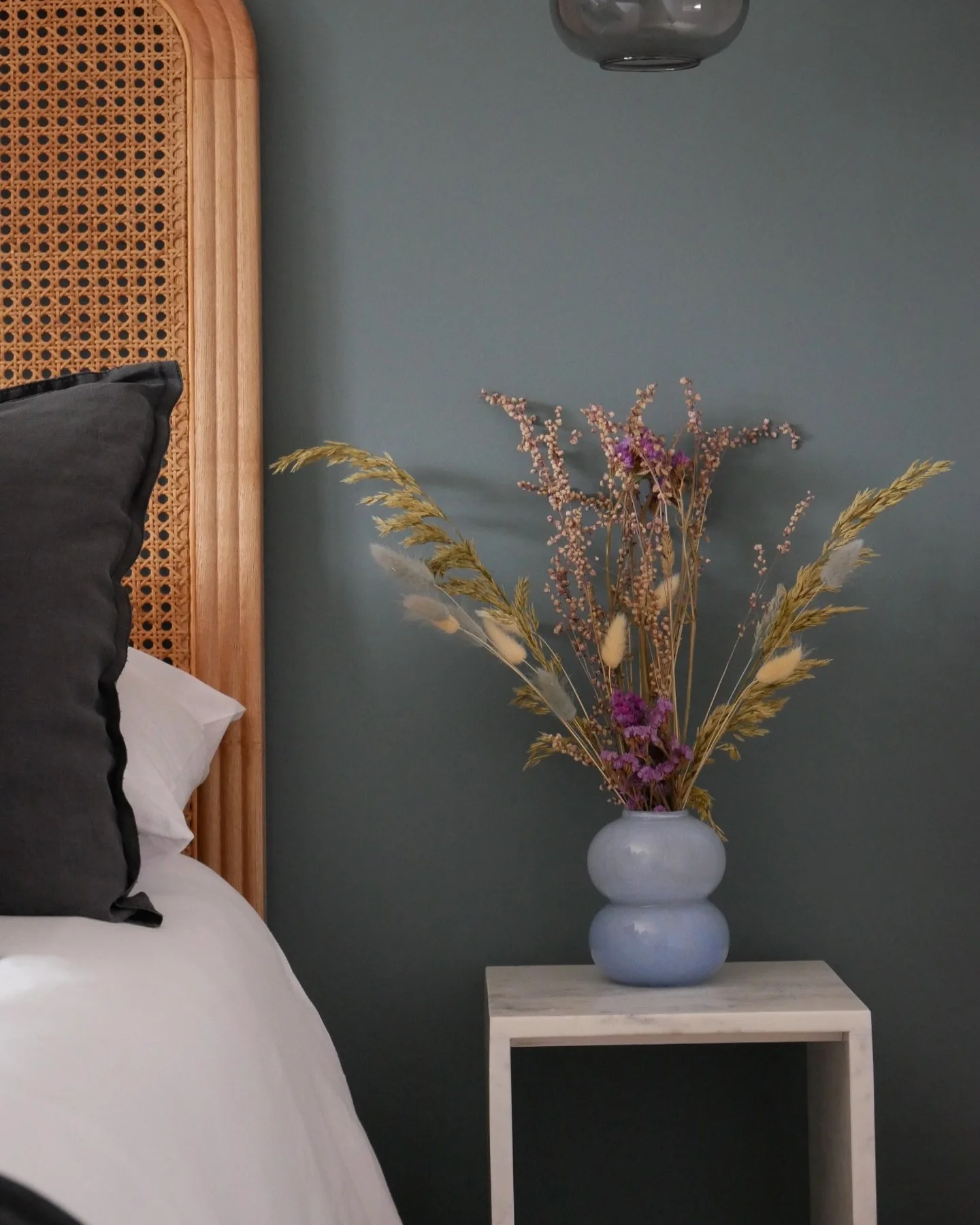 Hygge feeling 🩵 #interiordesign #scandinavian #design #farrowandball