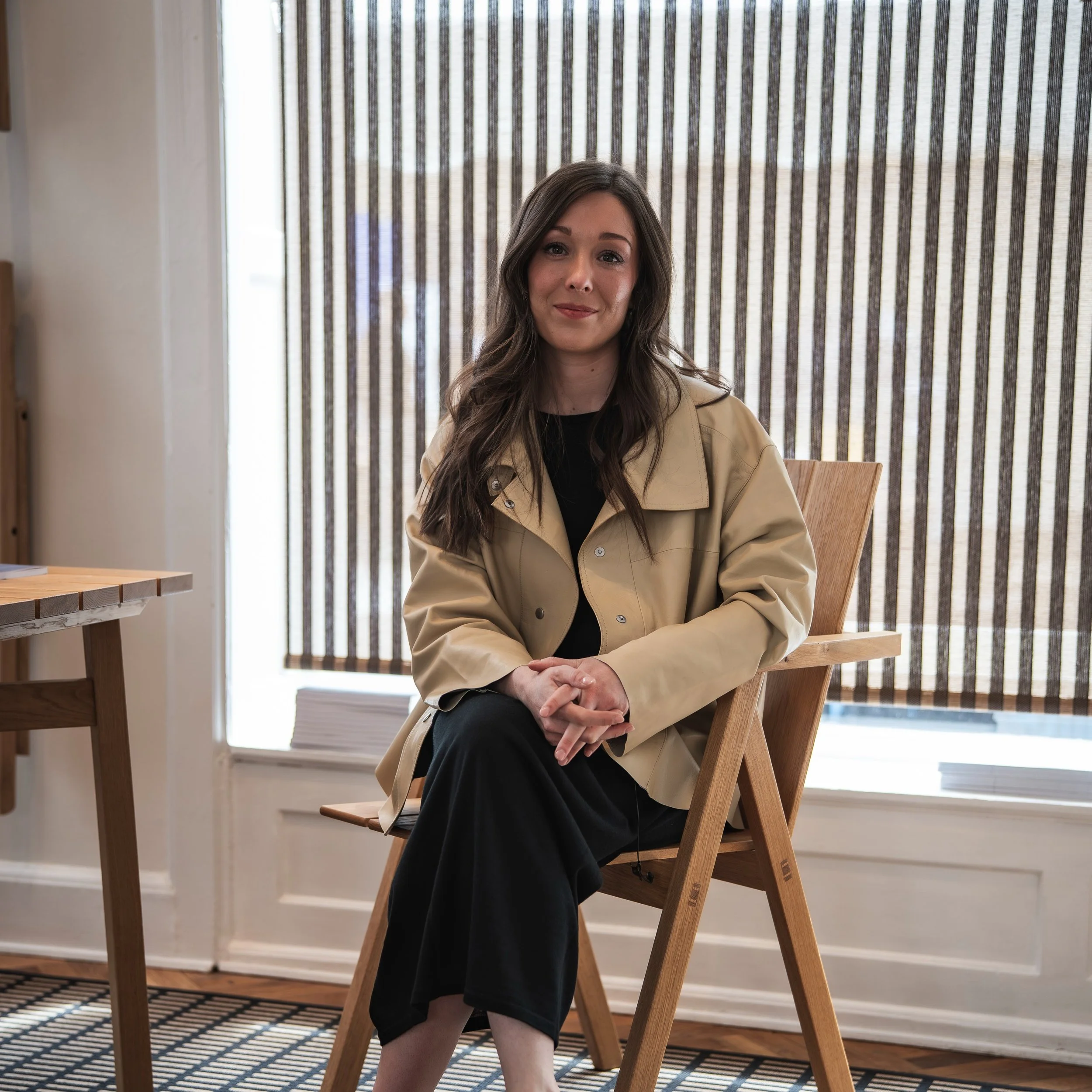 There are brands that design furniture and then there are brands that seem to honour the soul of a material.

Nikari is one of them.

Rooted in Finnish craftsmanship, every piece feels quiet, sculptural and considered. Nothing is excessive. Nothing i