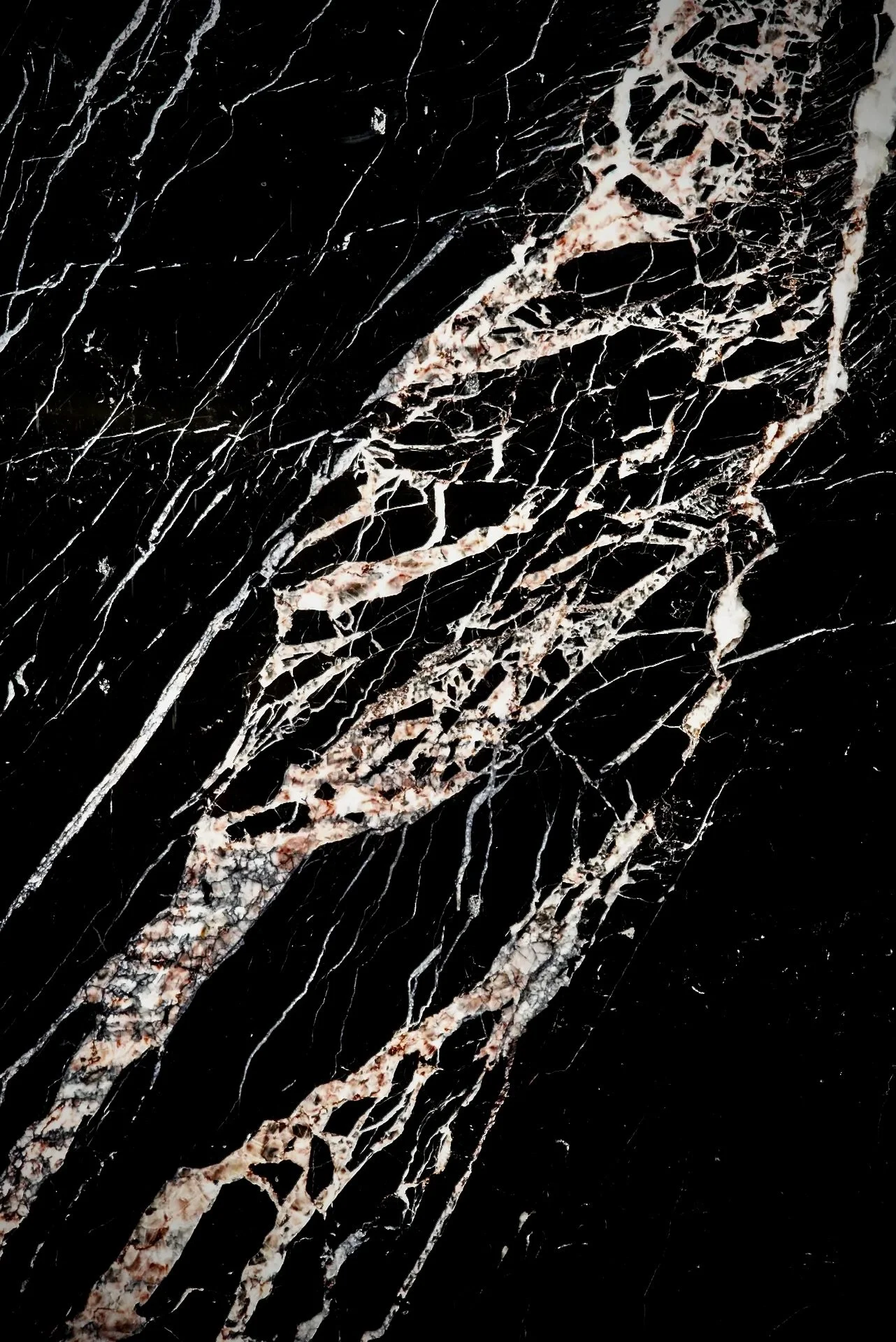 Nero Marquina Marble Candle Close-Up