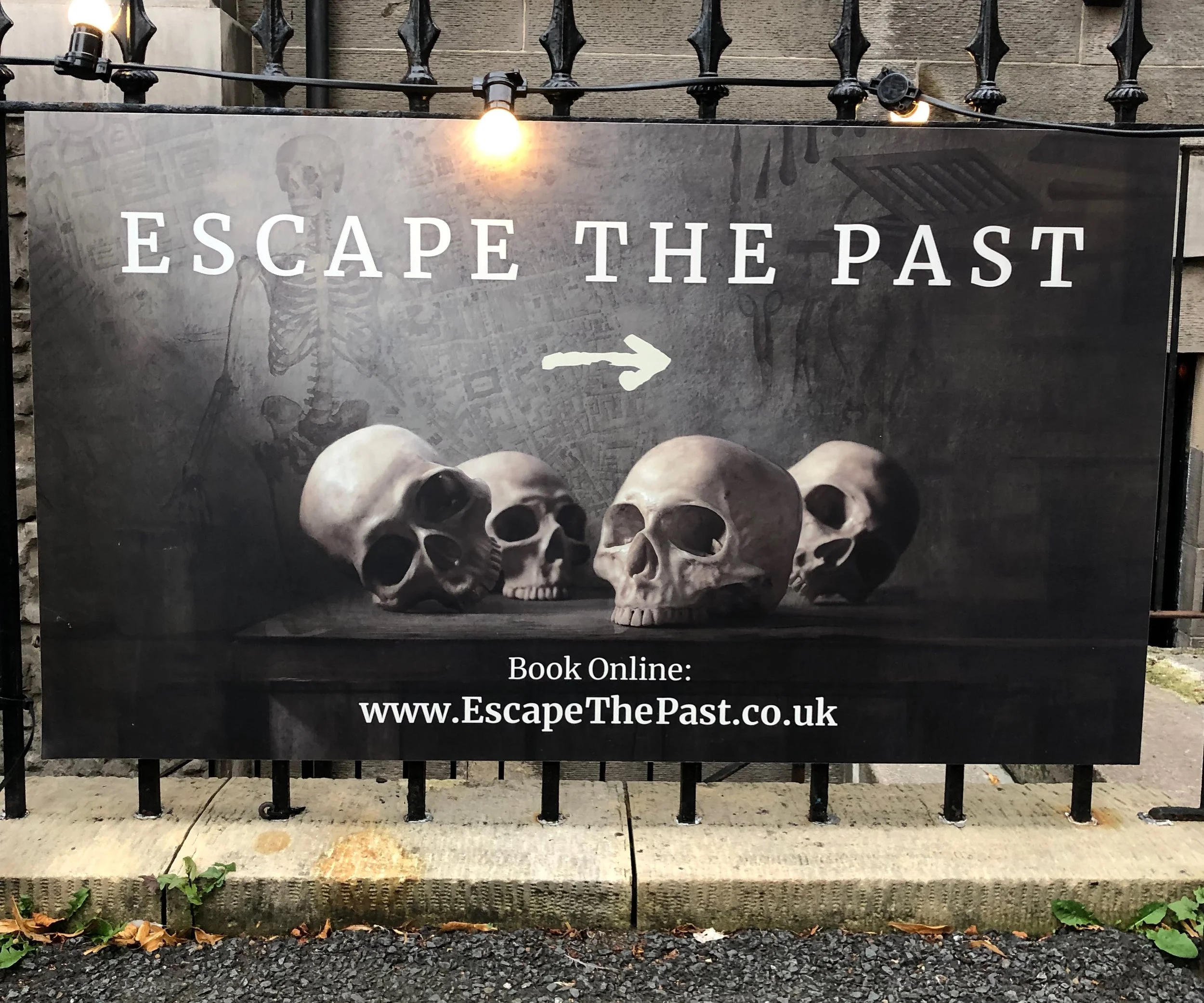 Olde Edinburgh Escape sign.jpeg