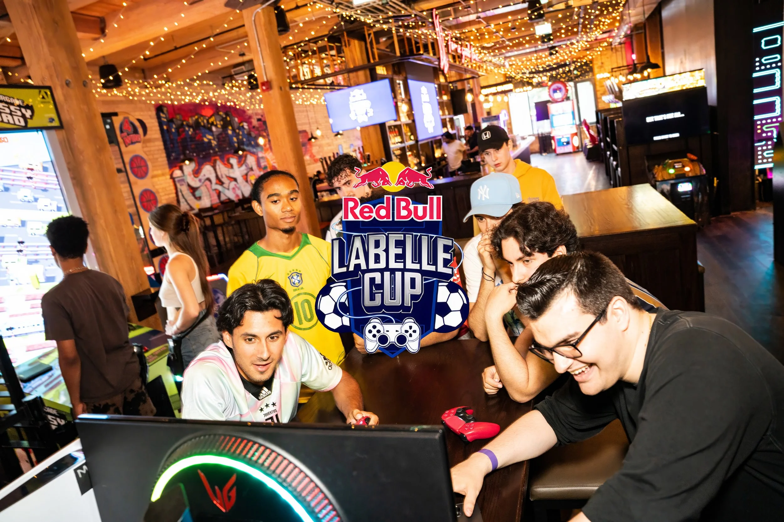 RED BULL: LABELLE CUP