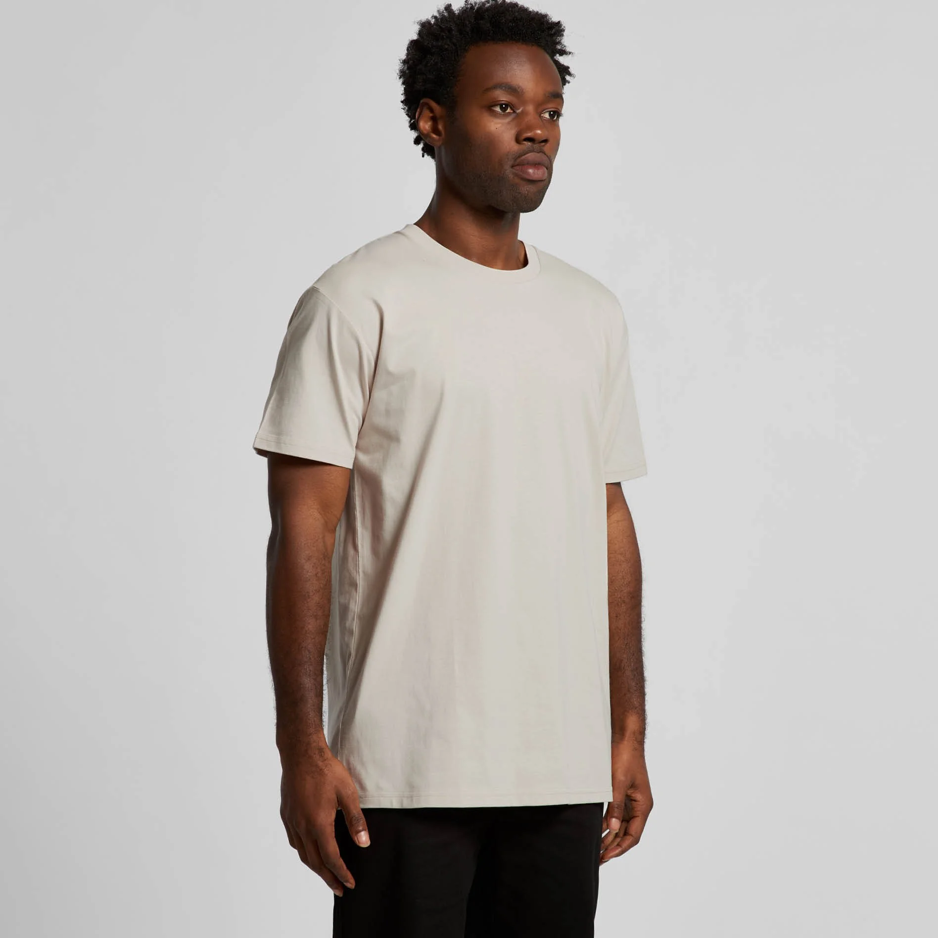 5001_STAPLE_TEE_TURN.jpg