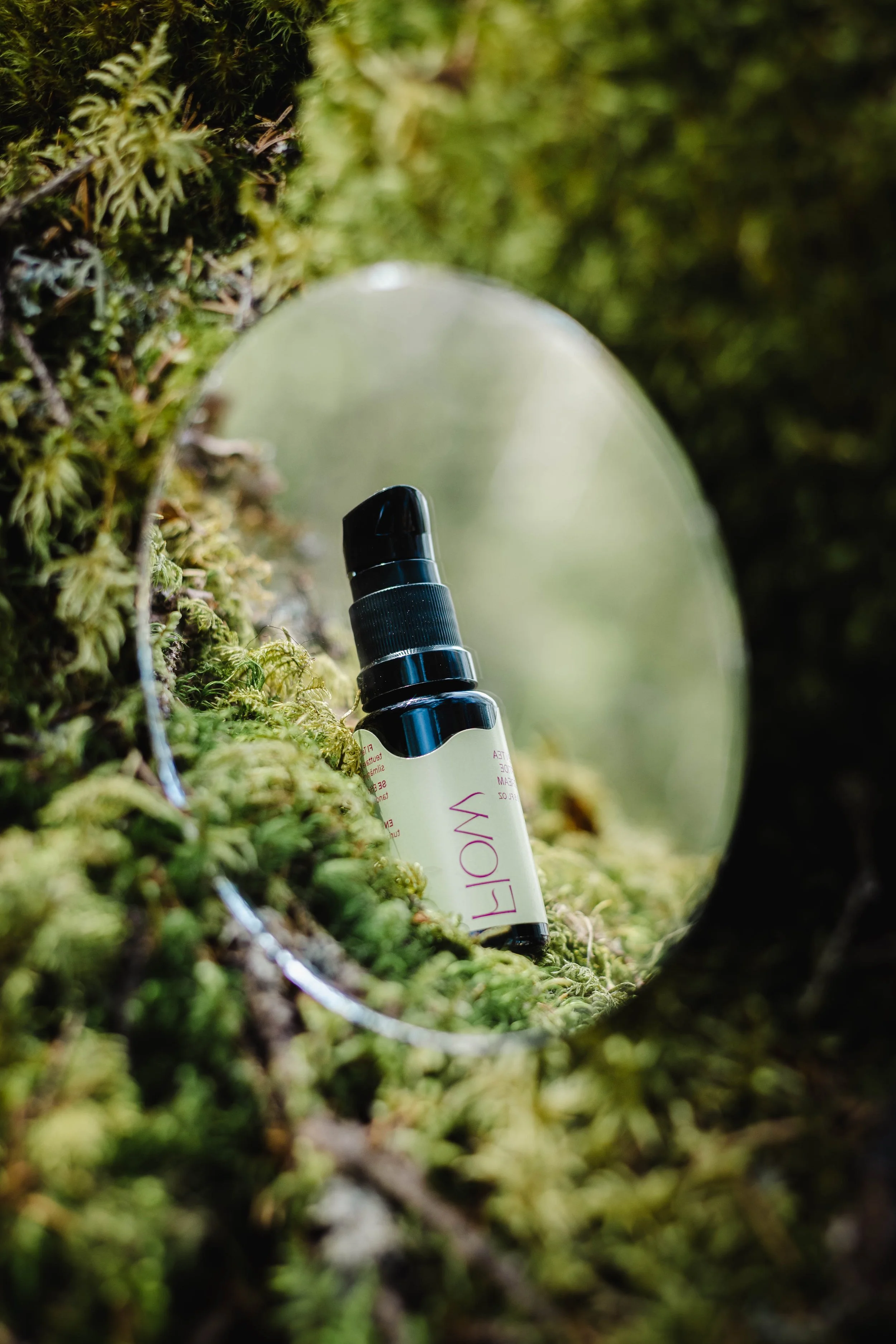 Flow Cosmetics Green Tea and Peptide Eye cream