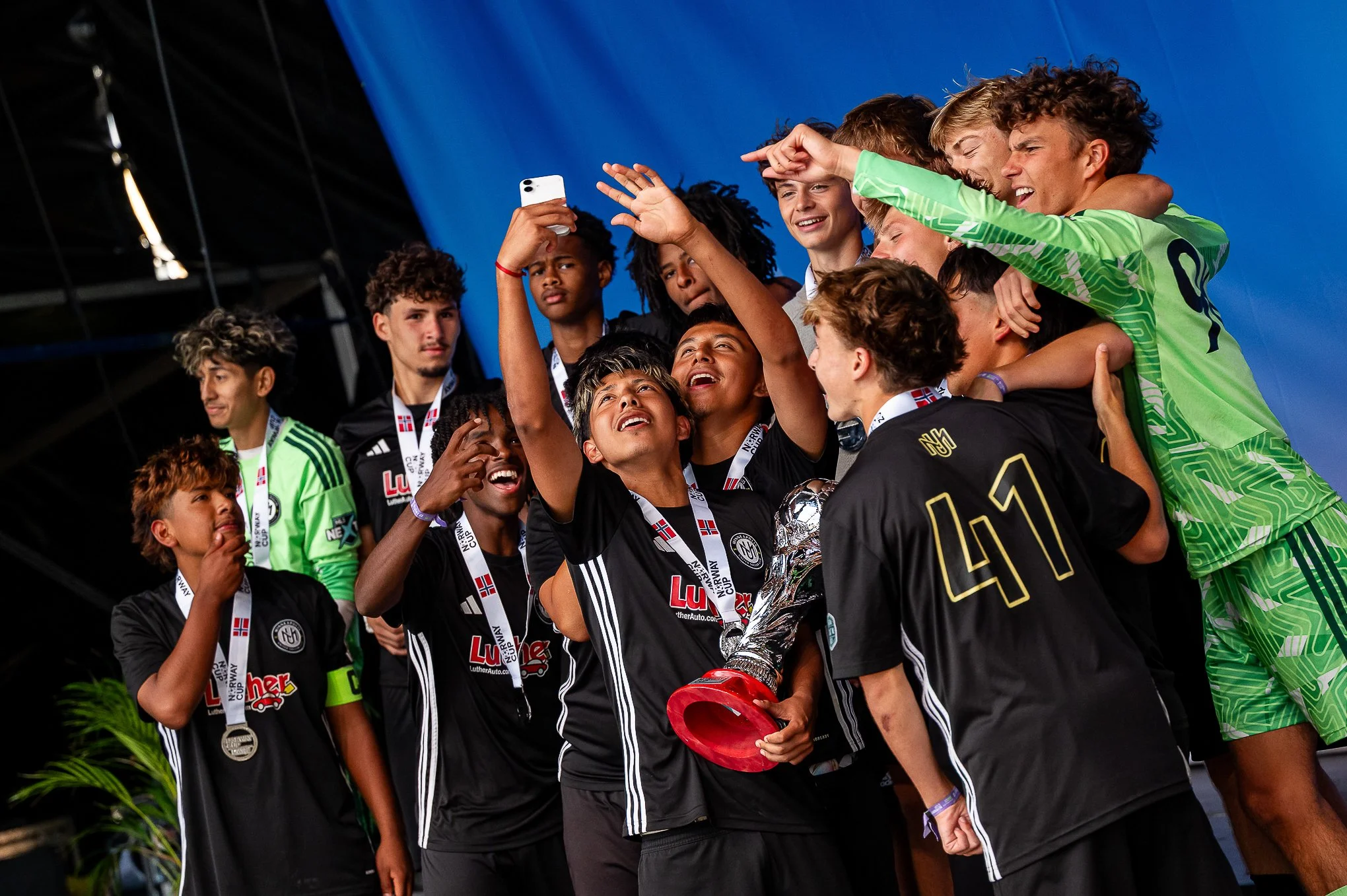 Boys17 Ceremony _0108_@VentinsMedia-1713.jpg