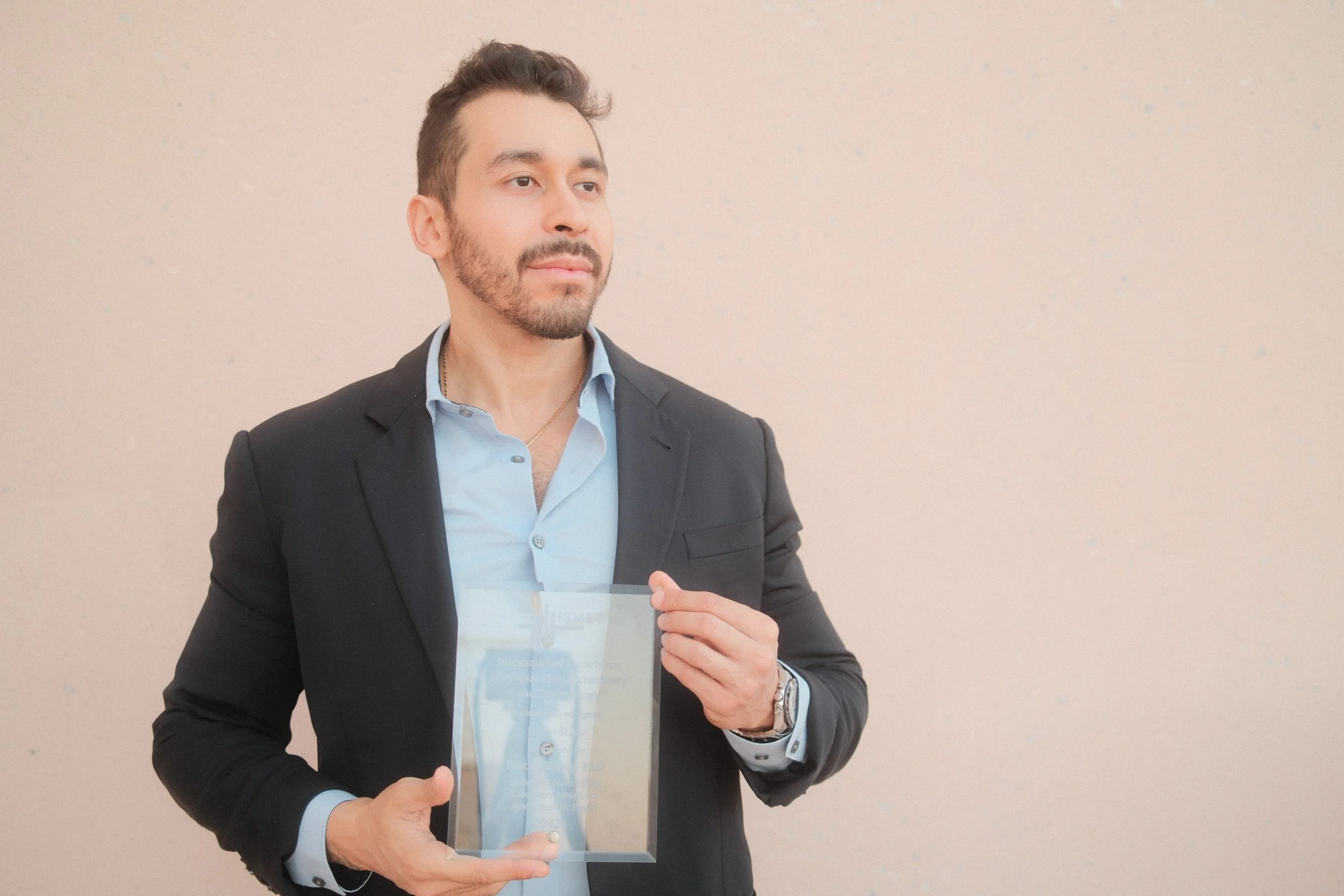 Dario R. Shaw wins the ISMET discovery award 2025