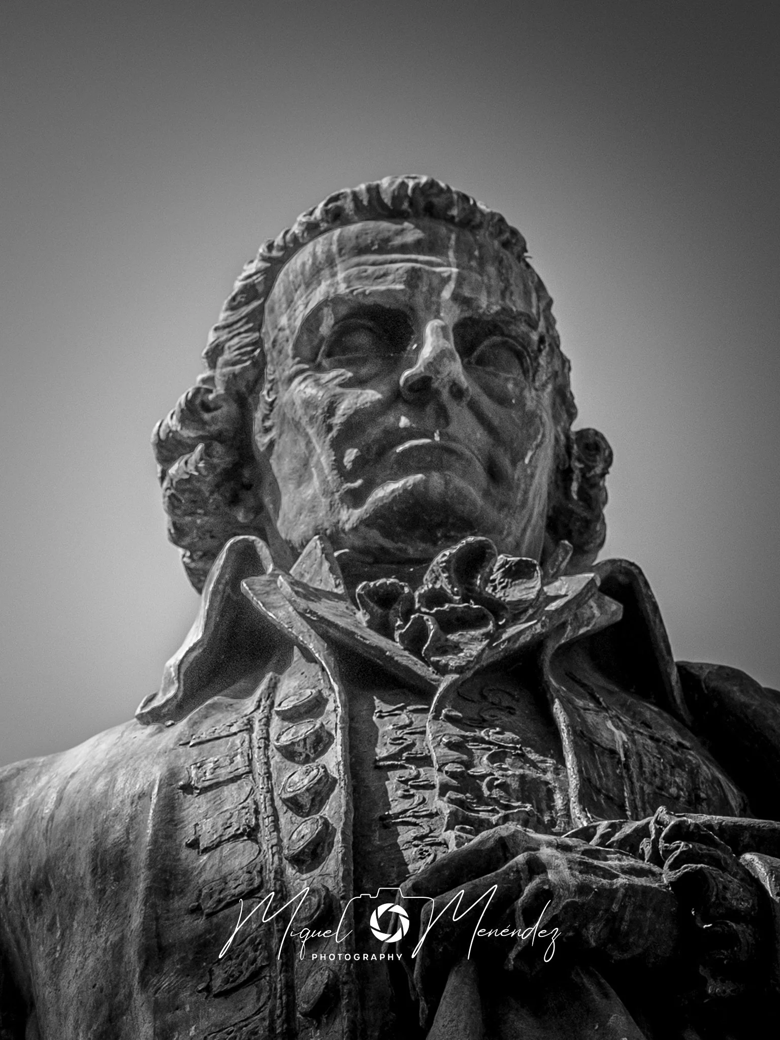 Estatua de Adam Smith en la Royal Mile de Edimburgo