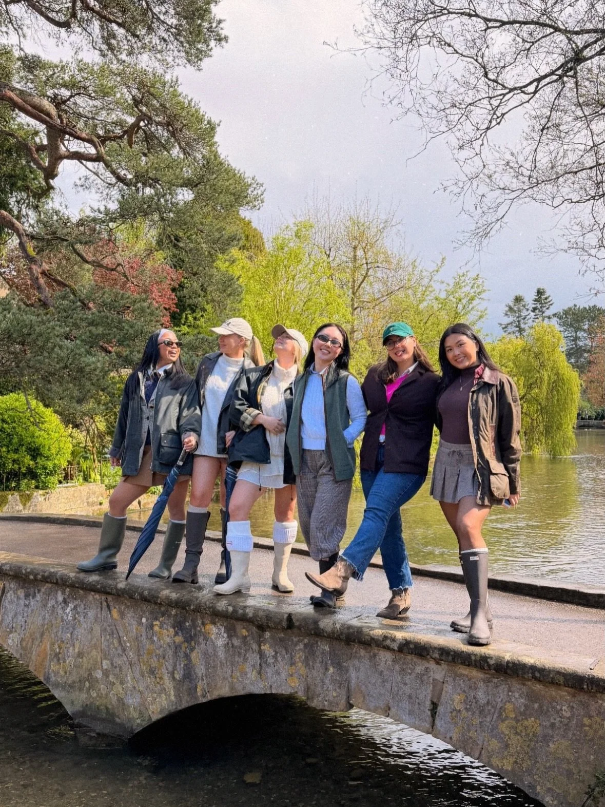 The Cotswolds for Masters Weekend💛🤍💚

We woke up to a beautiful breakfast spread made by the incredible organiser Alice &amp; then went to the Cotswolds Clay Club to do some shooting! Ended our Sunday getting pastries in the town and stopping by t