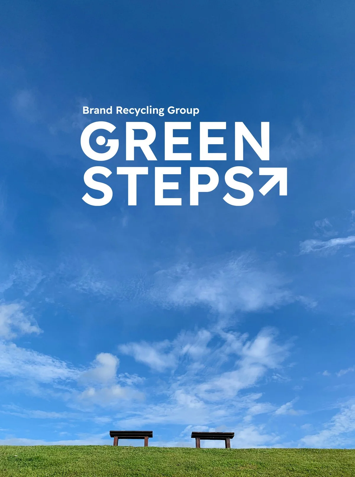 Brand Recycling Group ‚GREEN STEPS‘ Visual mit Landschaft und Himmel, das nachhaltige Transformation und ökologische Verantwortung symbolisiert.