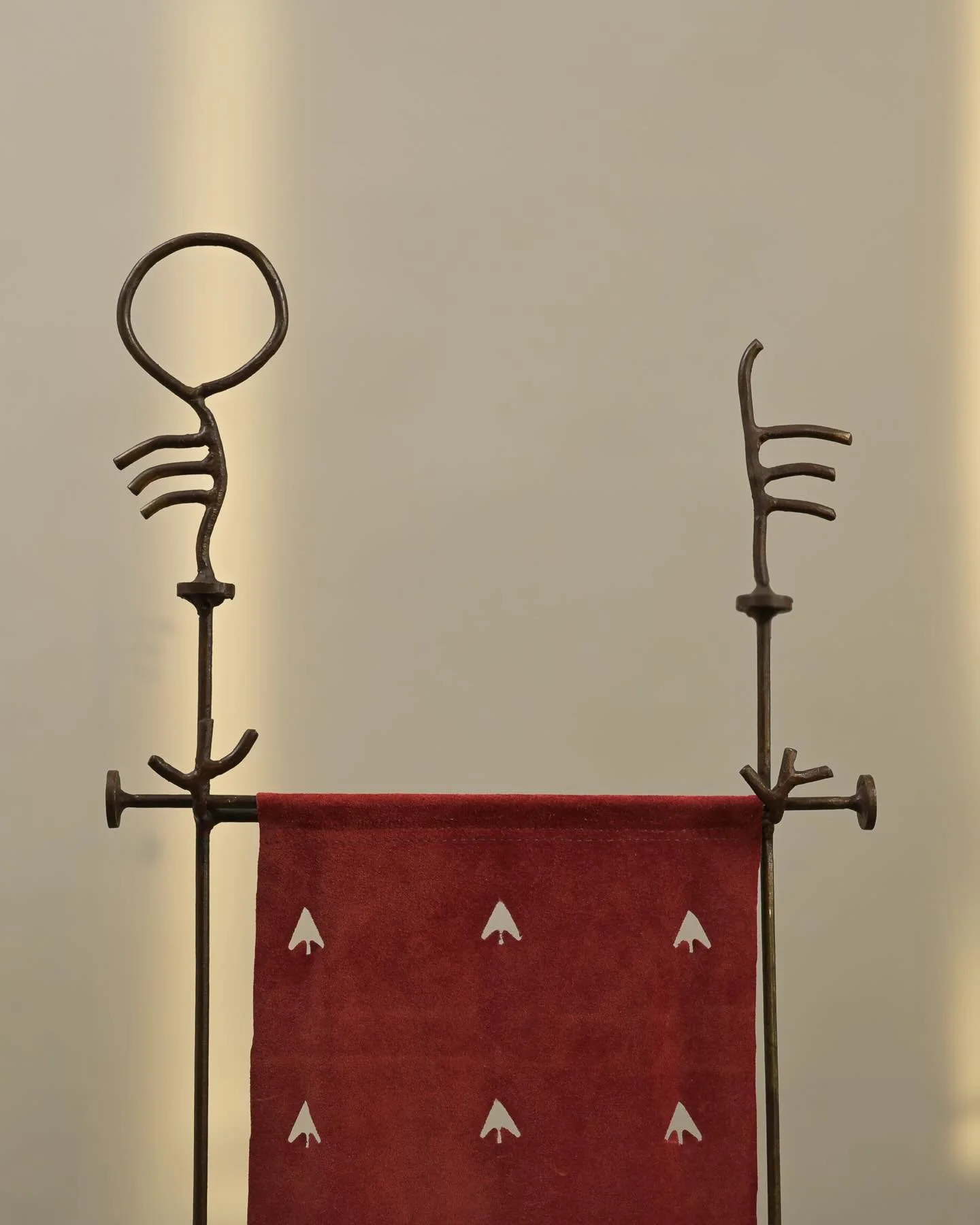 The Nostradamus lamp, crafted in wrought iron and suede by &Eacute;ric Schmitt, was first shown in 1987 at the VIA (Valorisation de l&rsquo;Innovation dans l&rsquo;Ameublement), before being produced by En Attendant les Barbares. Conceived as a limit