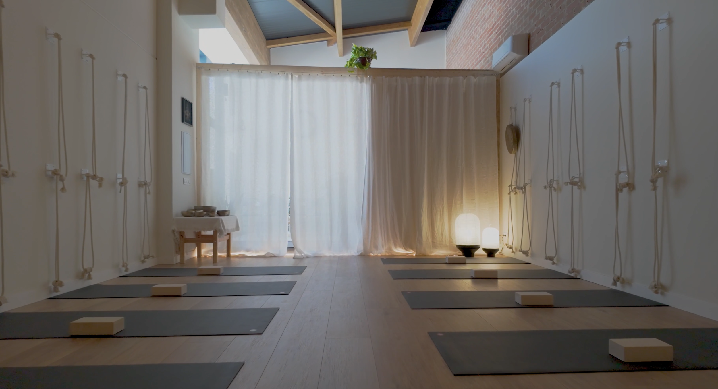 yoga-las-rozas-atelier-studio.jpg