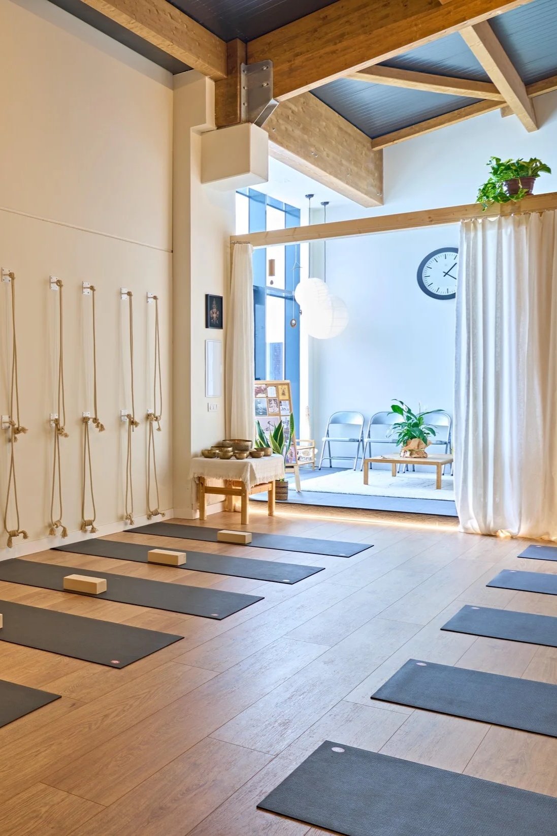 atelier-yoga-espacio-terapeutas-las-rozas.jpg