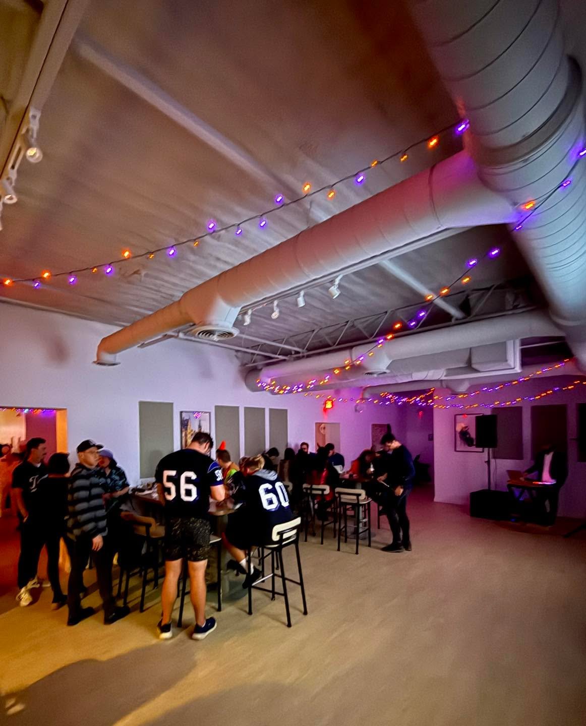 wanna know what&rsquo;s cool? u made it to the weekend. what&rsquo;s next? time to celebrate. open 2p-12a. @sawadeemidland food truck chillin w us from 5-7p. beer is cold. liquor is stocked. n/a bev options aplenty. bring your fam &amp; friends, we&r